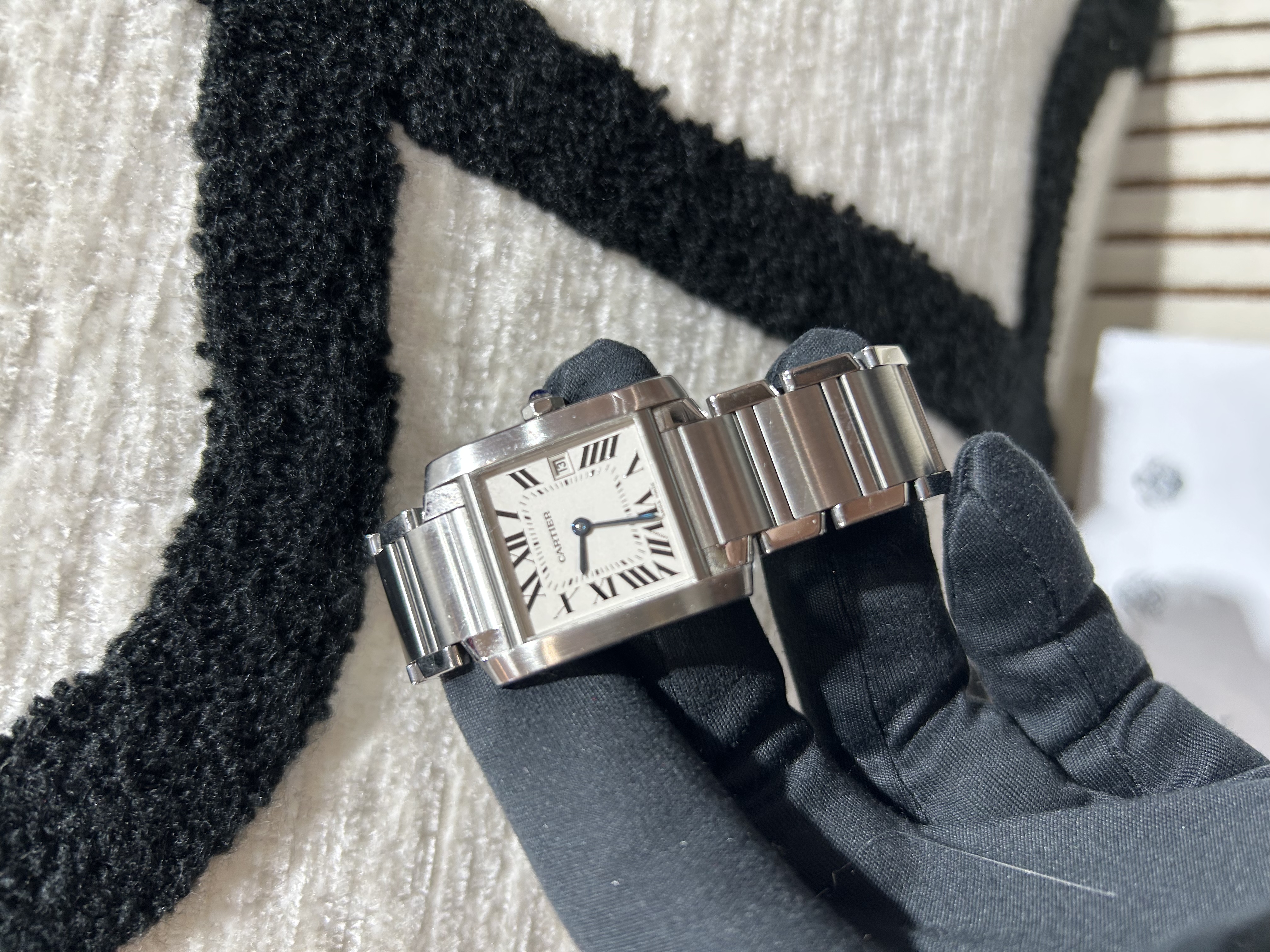 Cartier Tank Francaise Watch 中型款 100%Authentic, 95%New ✅18換電收據
