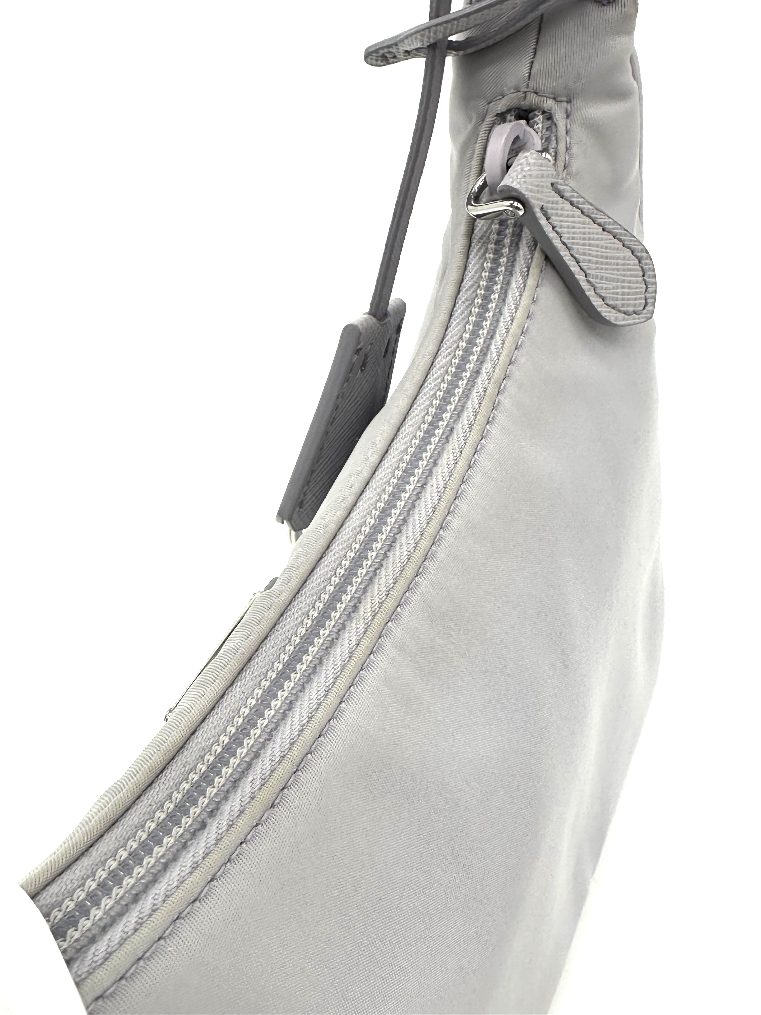 Pre-owned Prada Prada Re-Edition 2000 Re-Nylon bag / Product Code: 26040103