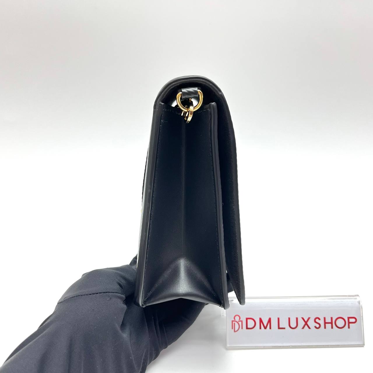 LV Twist Black WOC GHW