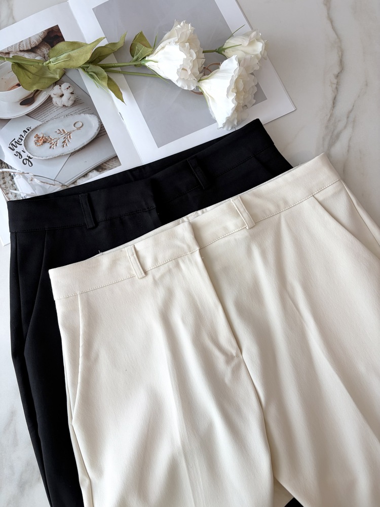 Minimal Tapered Ankle Pants (Ivory)