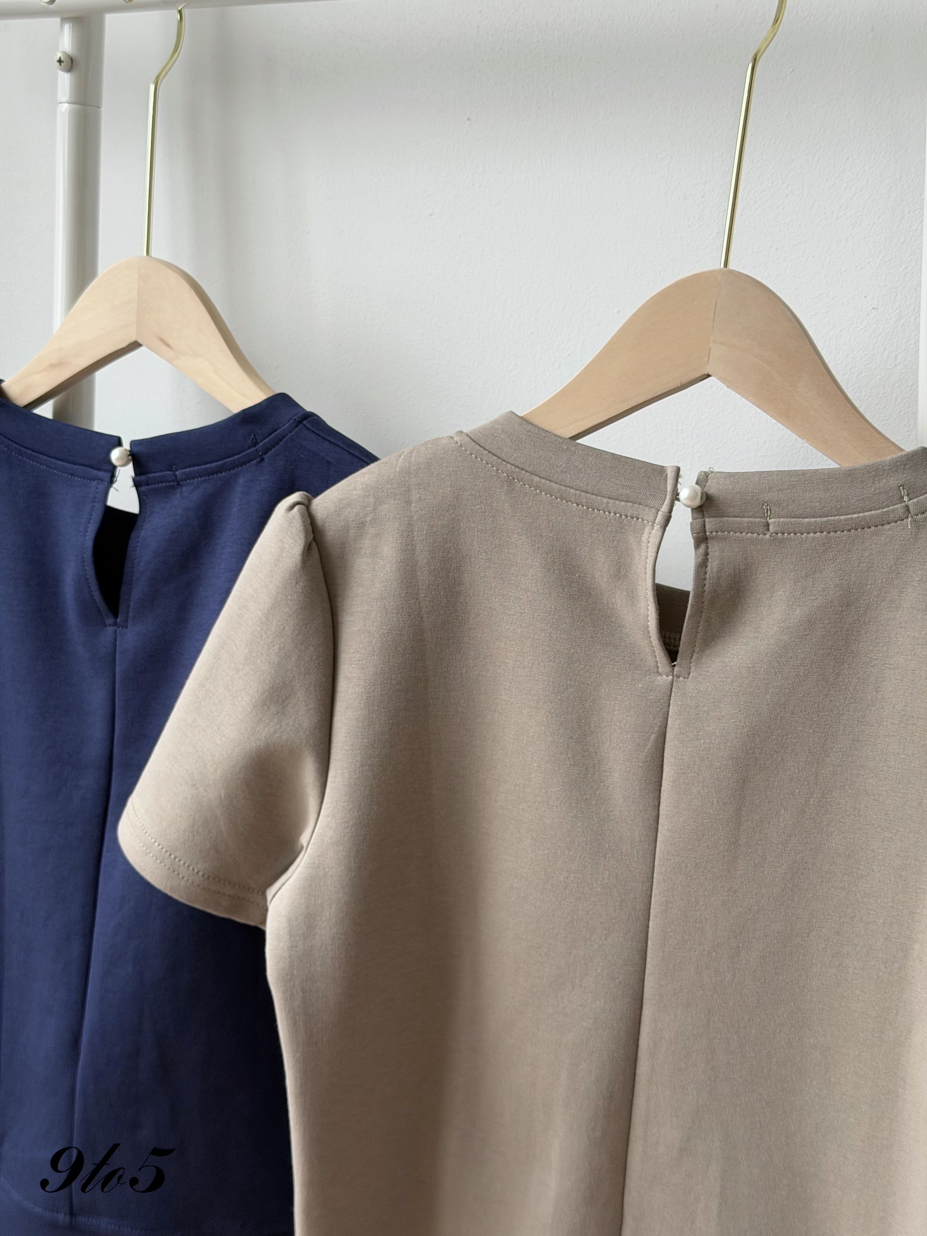T4533 Puff Sleeve Round Neck Top - Blue & Khaki