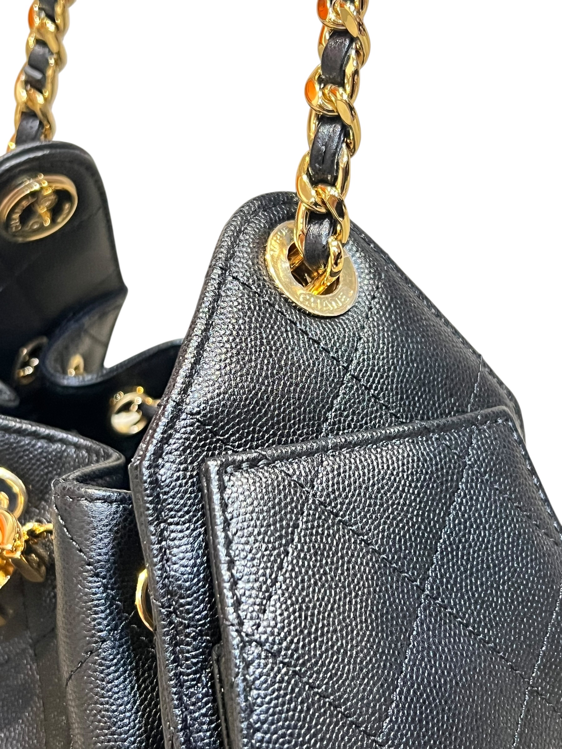 Pre-Owned CHANEL Handbag / Product Code: 26060301