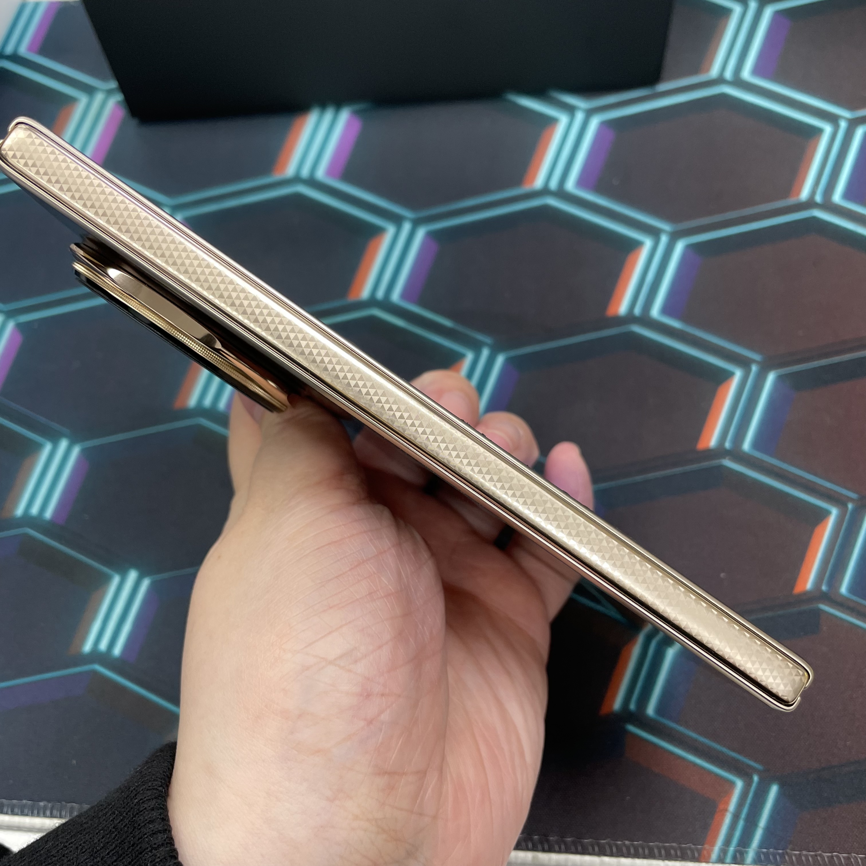 *6113 Honor Magic V5 完美機 16+512GB 金色 gold