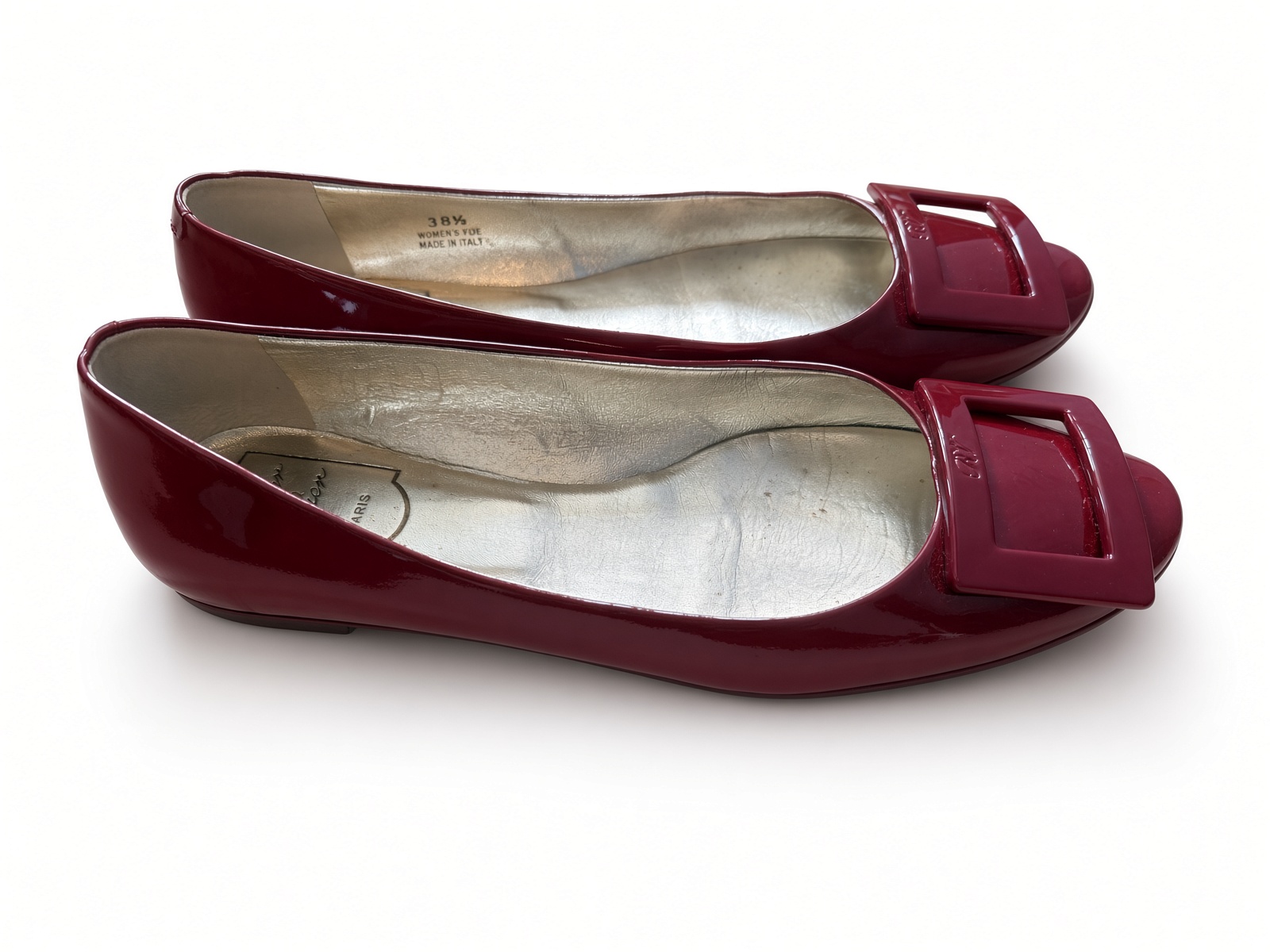 ［Preloved] Roger Vivier red patent round-toe flats