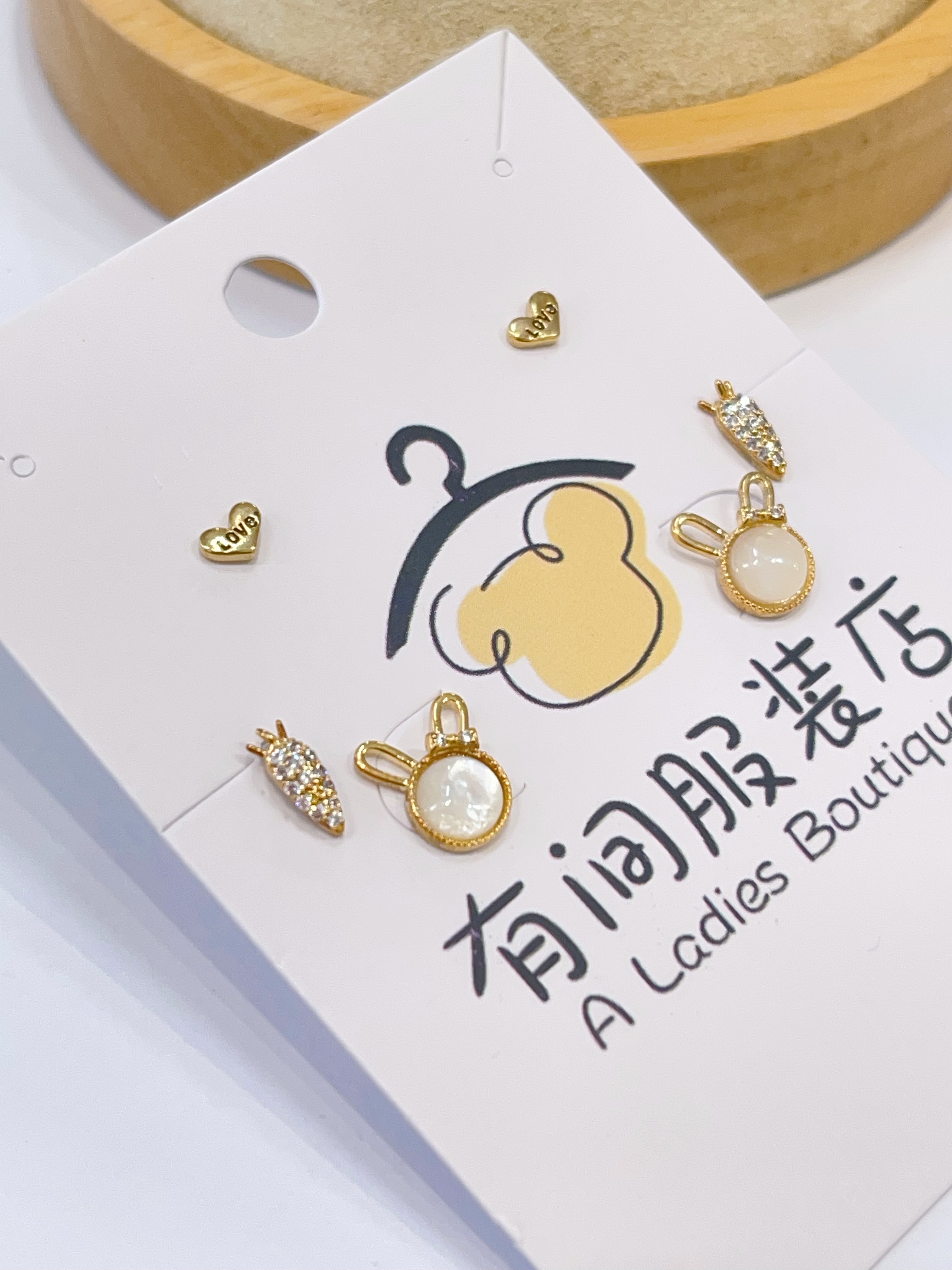 贝光感胡萝卜耳环套装