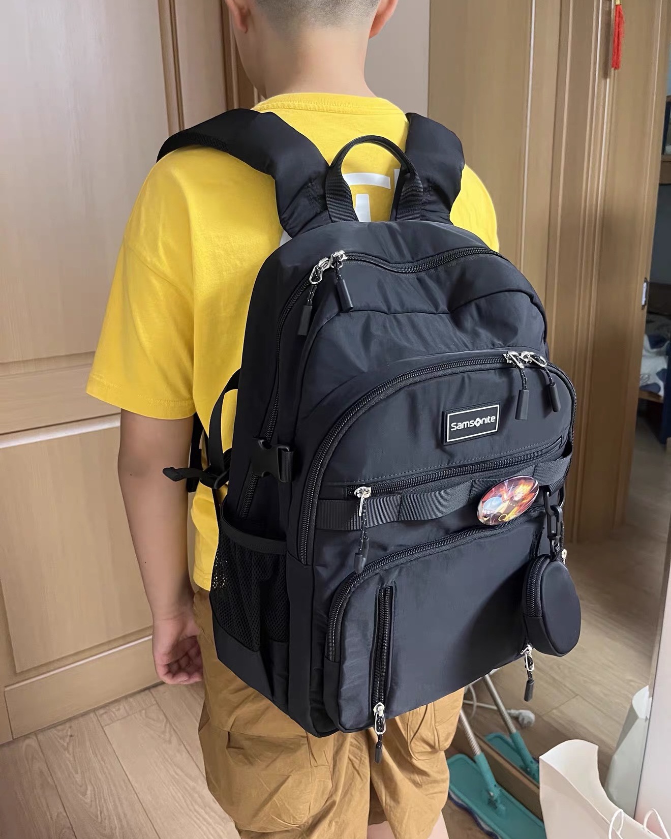 $268件/2色選擇。🎒 Samsonite 抗菌減壓雙肩包（NW4系列）🎒