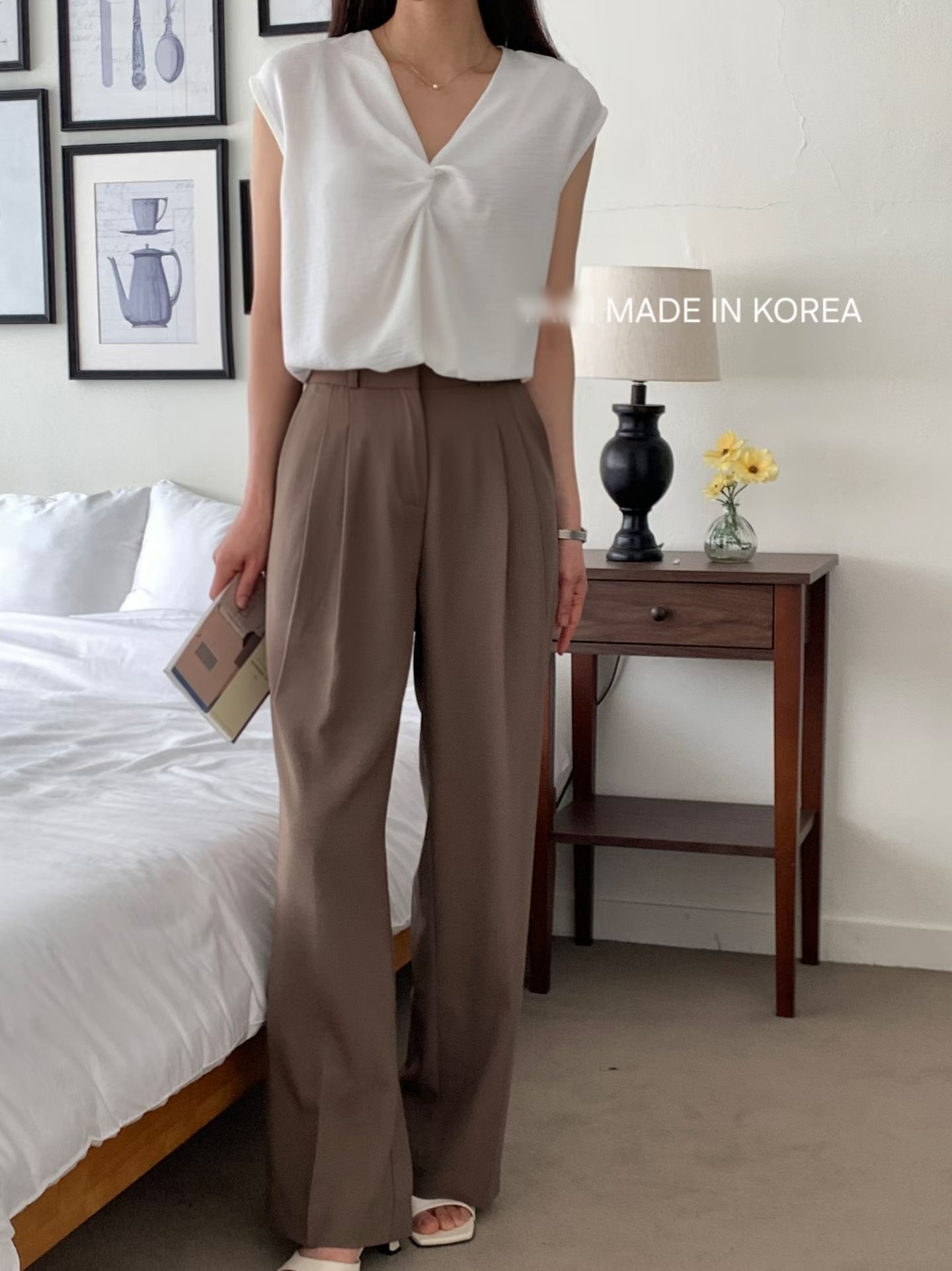 G6225 韓國🇰🇷V領扭結top