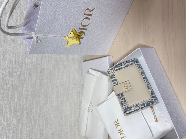 日本限定Dior 30 Montaigne Dittany Wallet S2361UDFF_M925