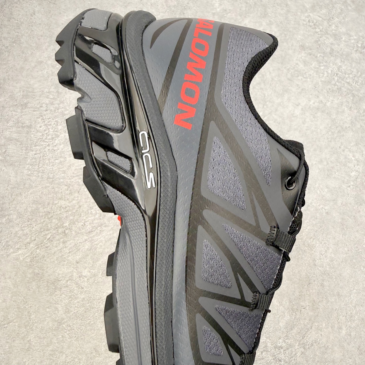 Salomon XT-6