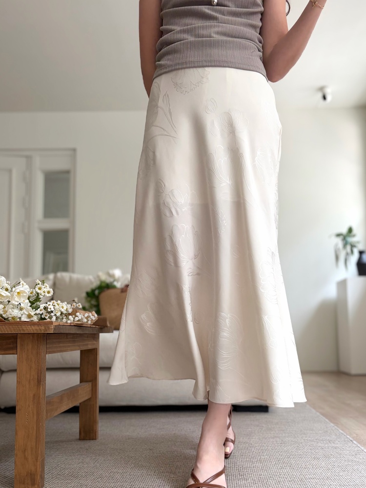 Floral Silky Skirt (Ivory)
