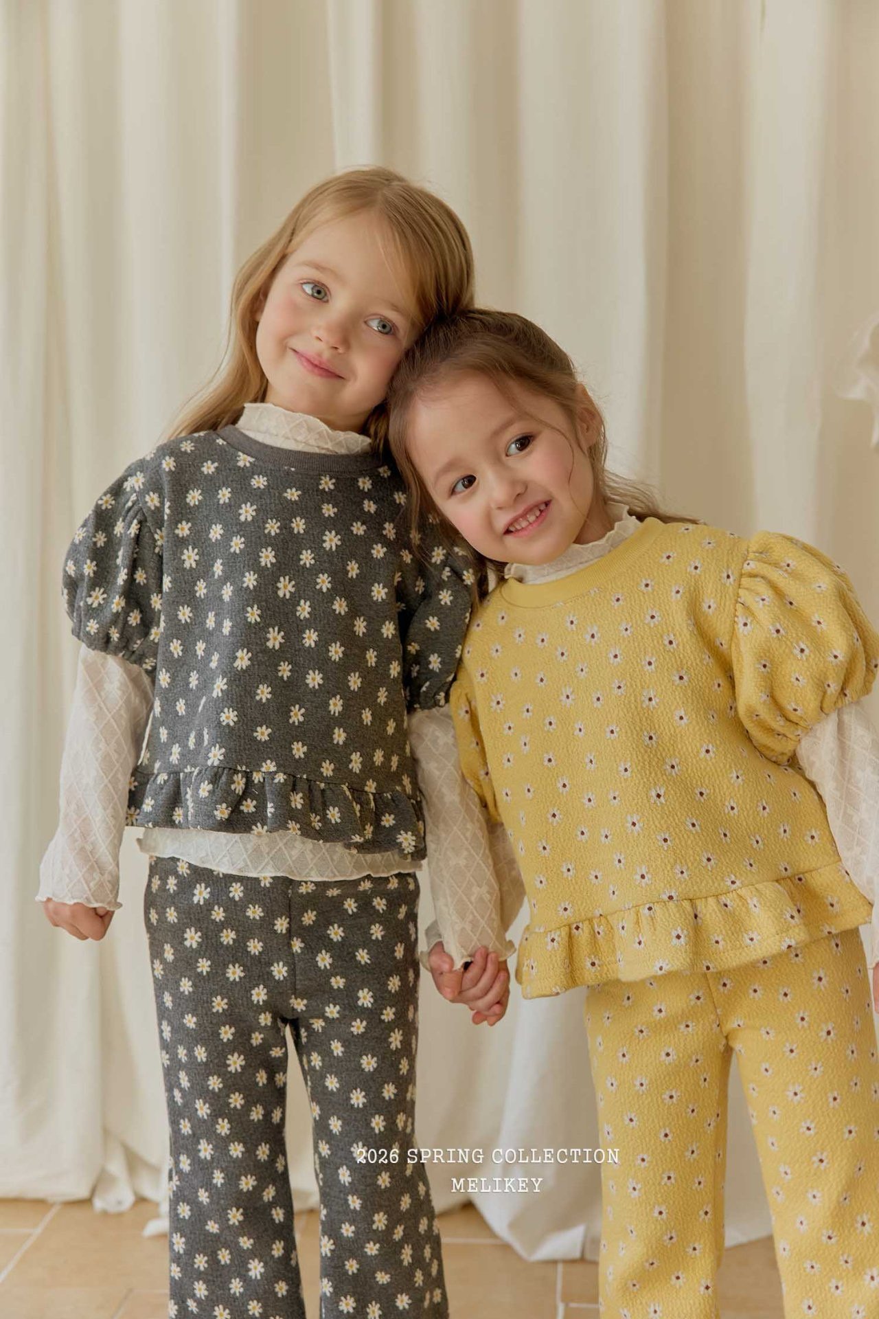 花花 Top (內搭需另配) / 花花長褲 / 蝴蝶結扣針