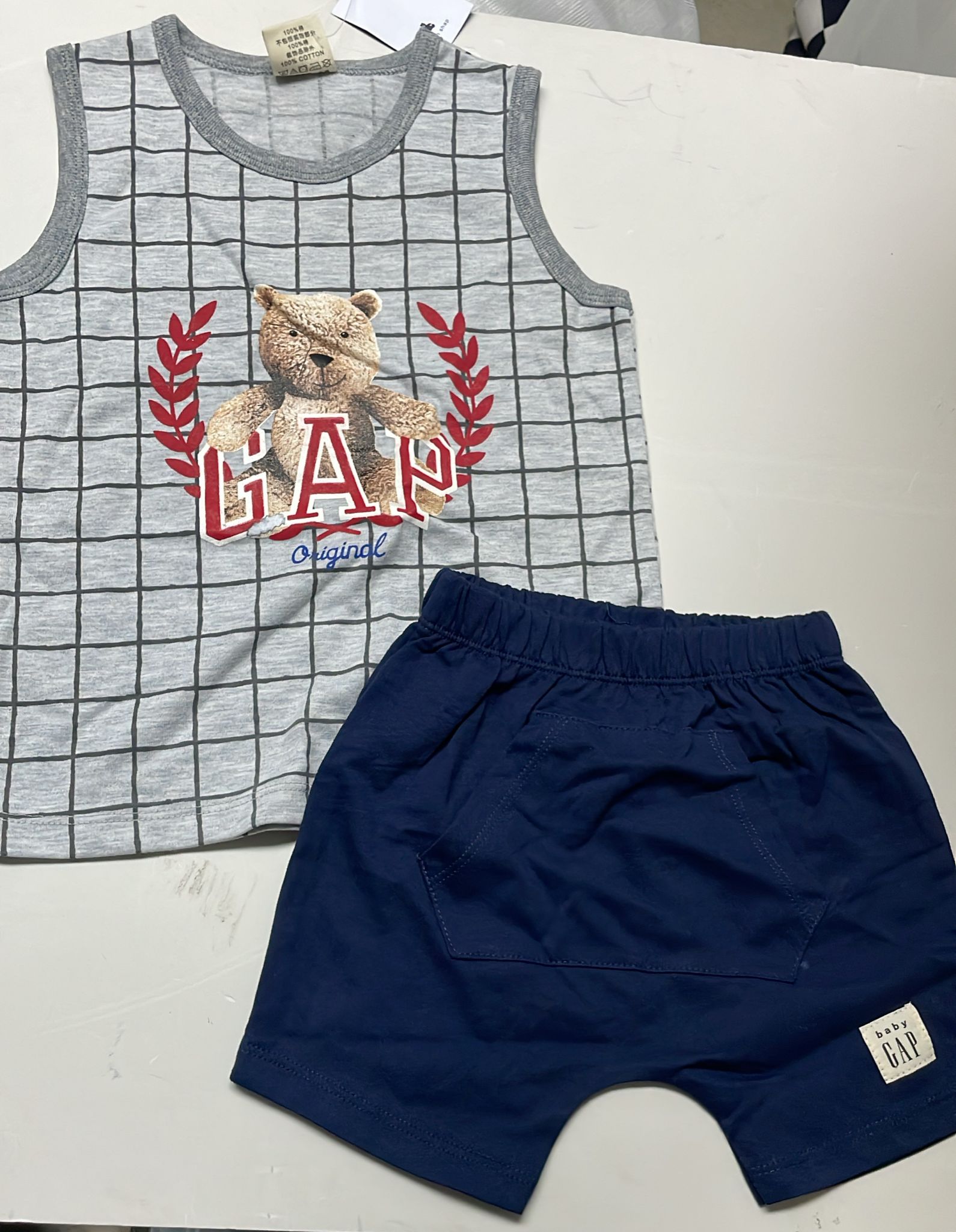 gap套裝100碼（清貨不設儲貨Box J2)