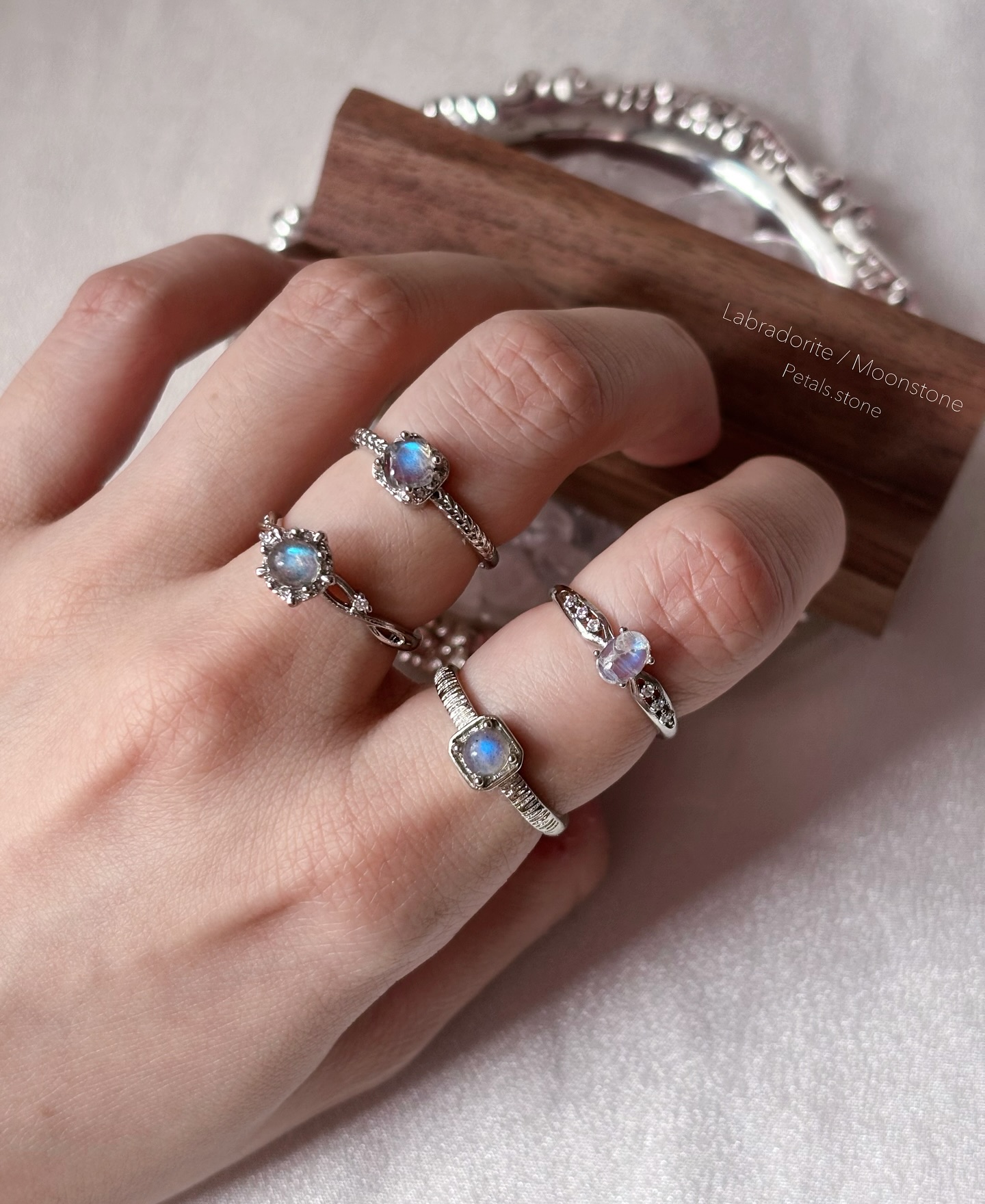 ✧Labradorite Ring
