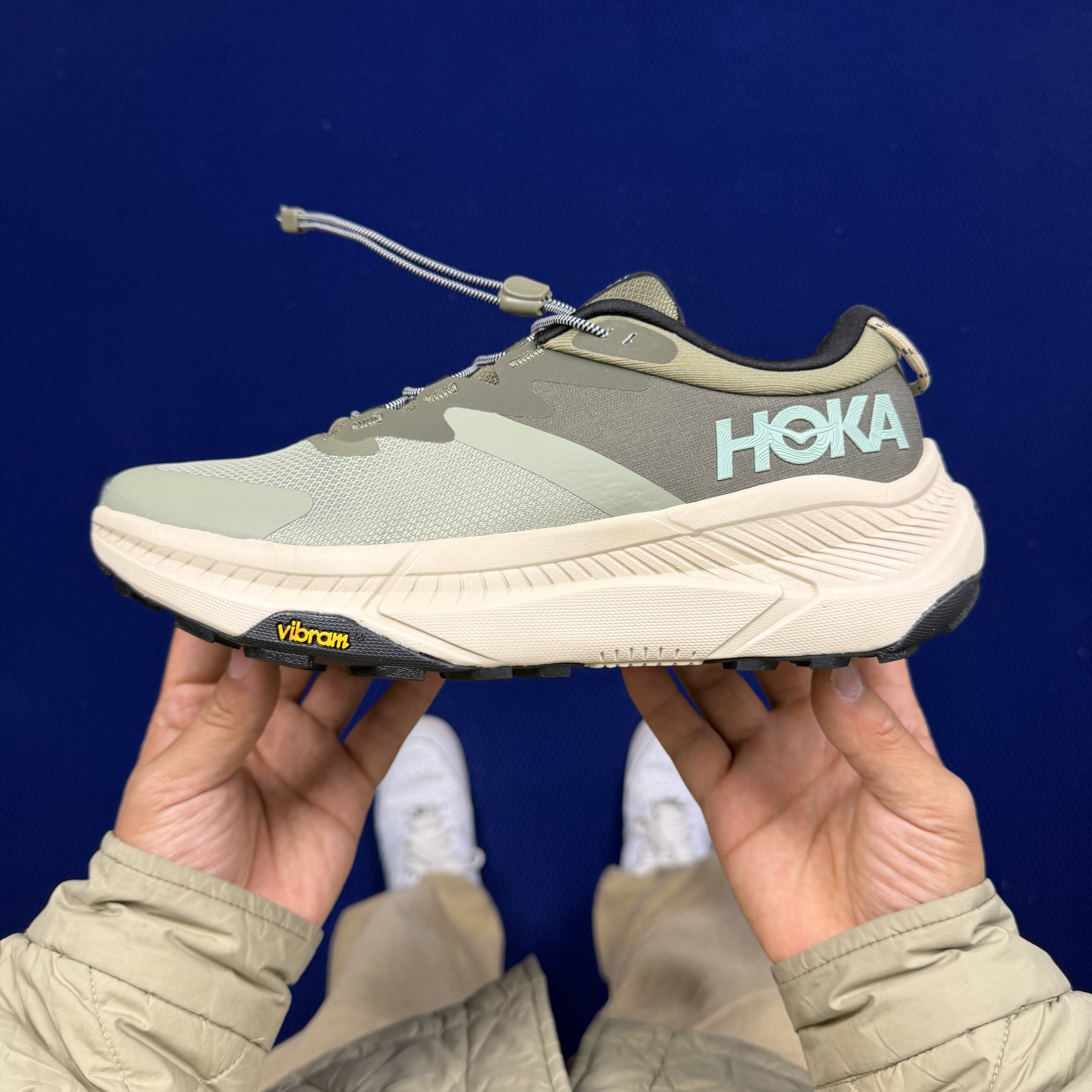 Hoka One One Transport