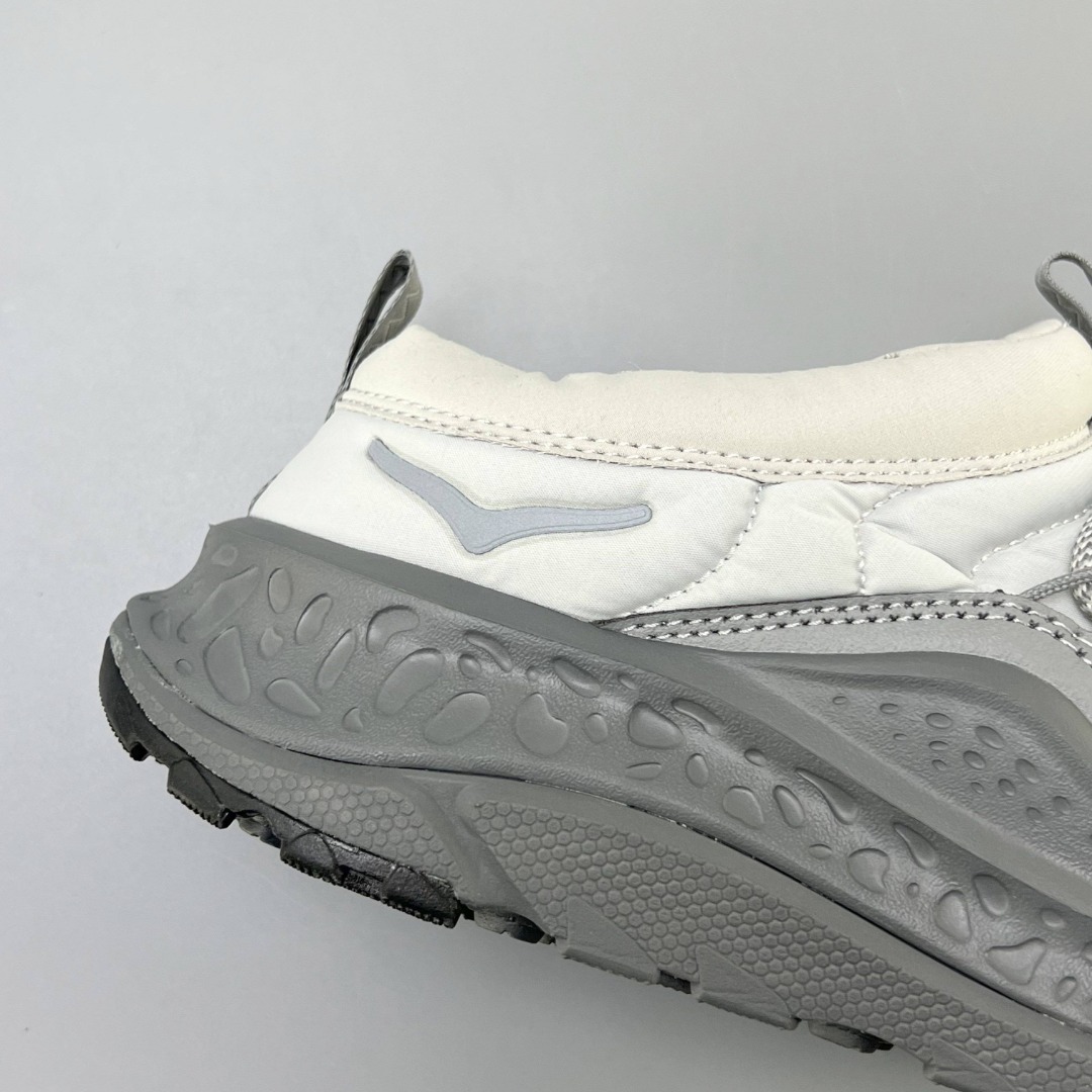 Hoka One One Ora Primo 