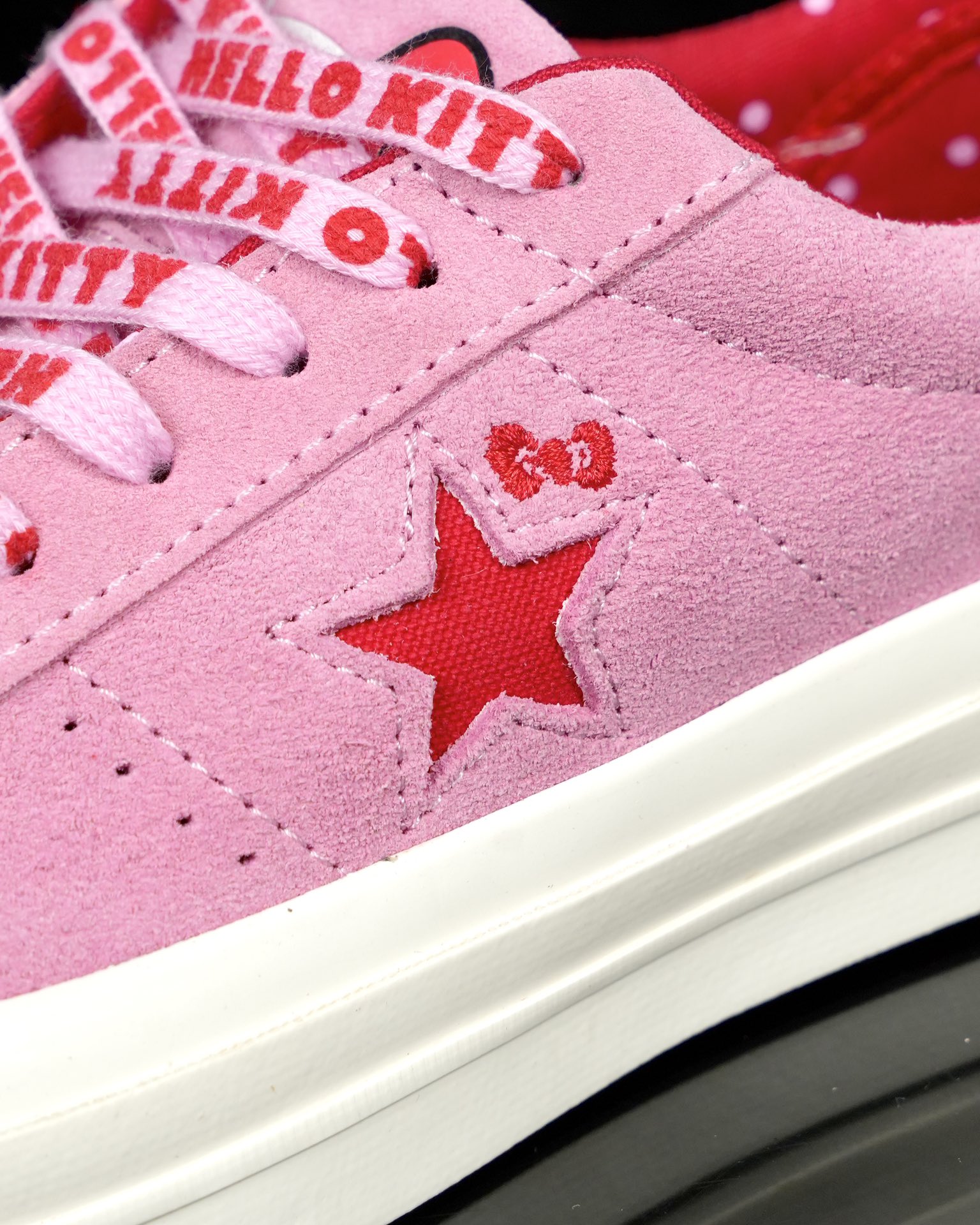 Converse One StarOx Hello Kitty 162939C
