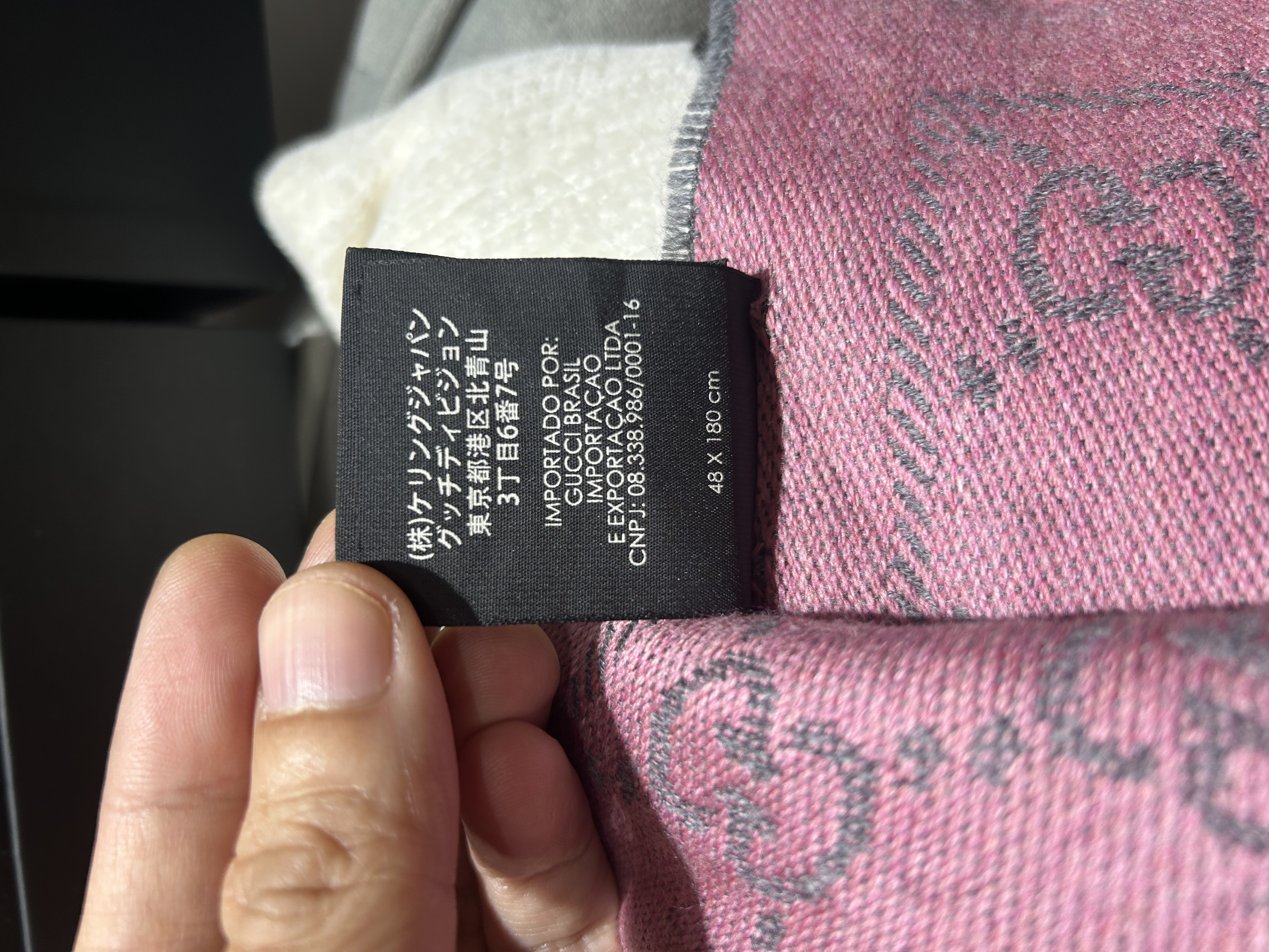 GUCCI scarf wool GG Monogram Scarf GG羊毛經典頸巾/圍巾 ，100%Authentic, 98%New