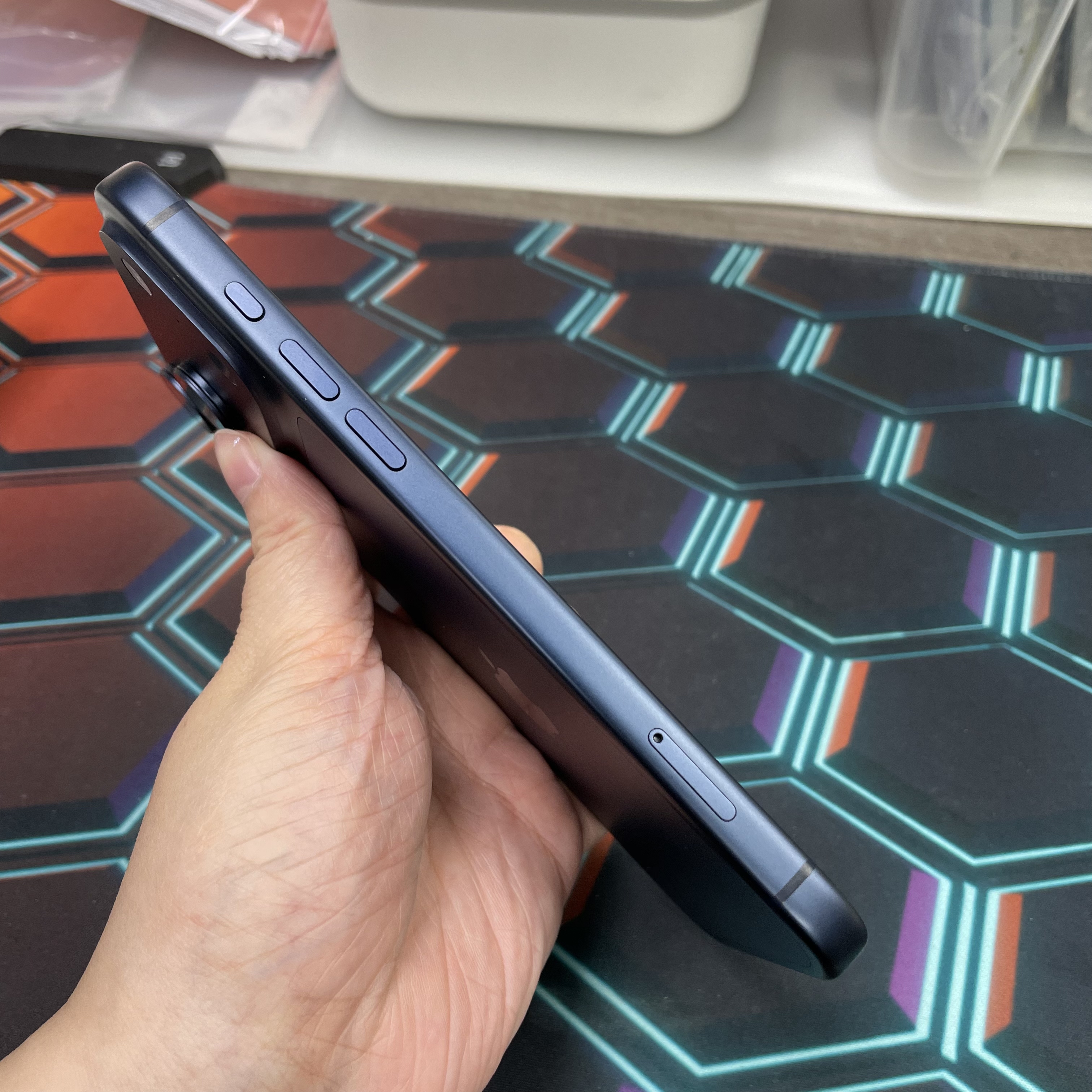*7927 17 Pro max 完美機 256GB 電100 藍色 blue