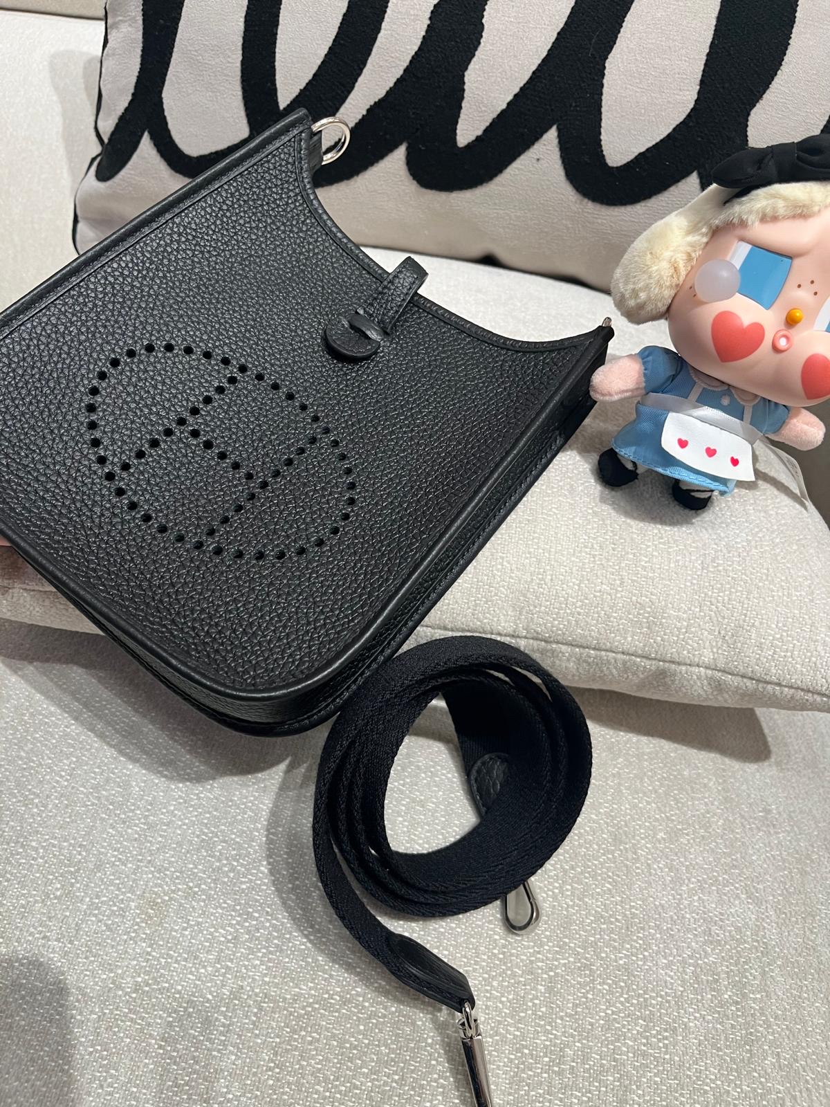 全新 Hermes mini evelyne, Stamp B ,黑色銀扣 100%Authentic,brand new ✅收據✅dust bag✅盒