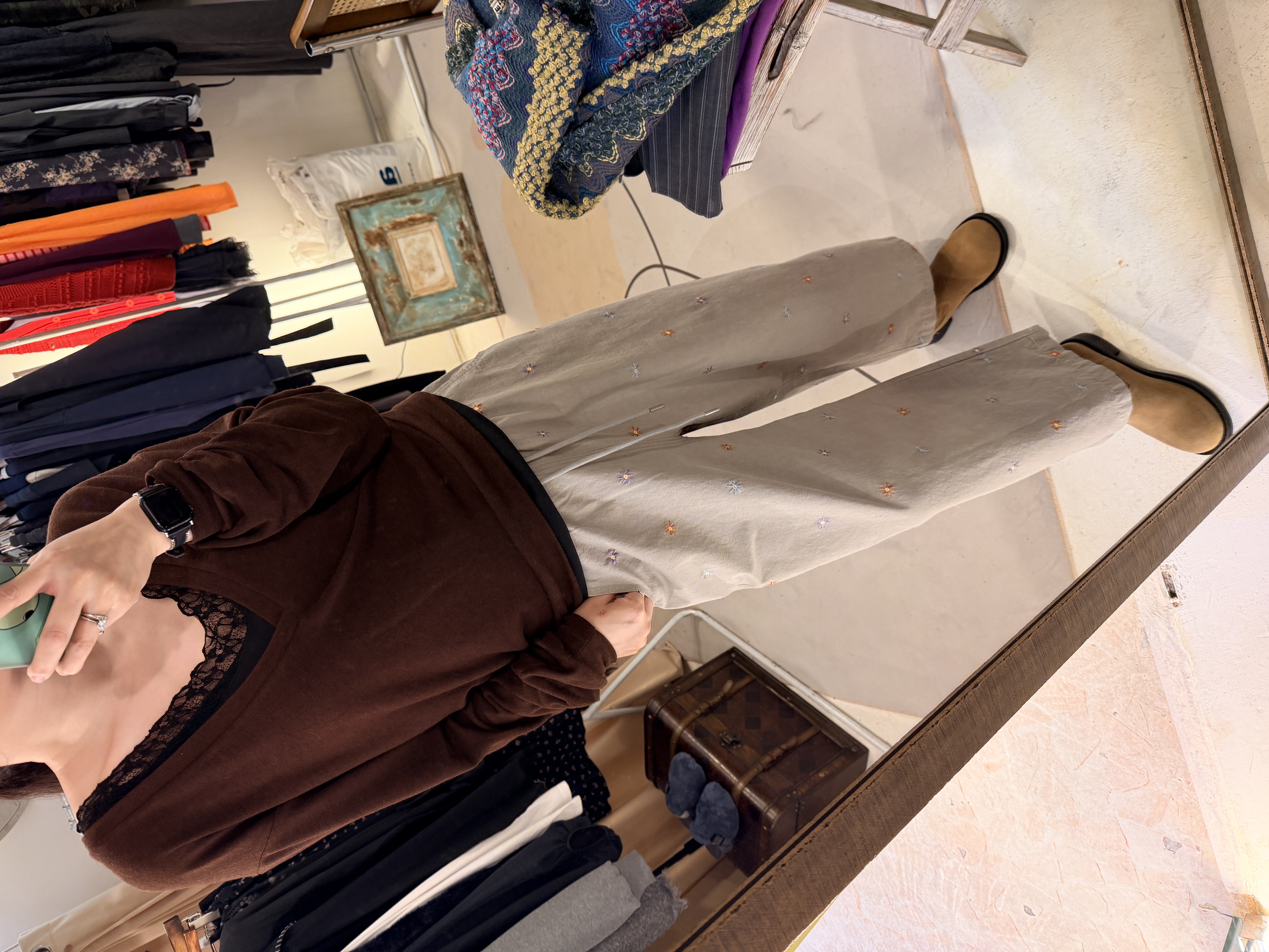 Deep V reversible top