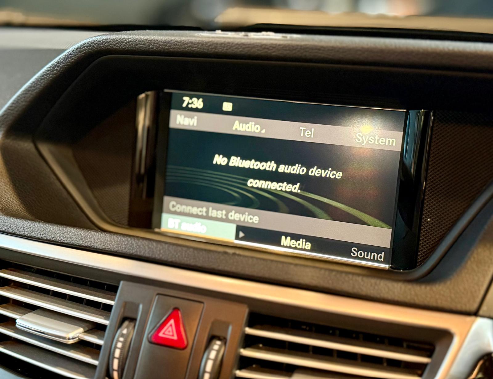 Mercedes-Benz E200 Avantgarde 2011