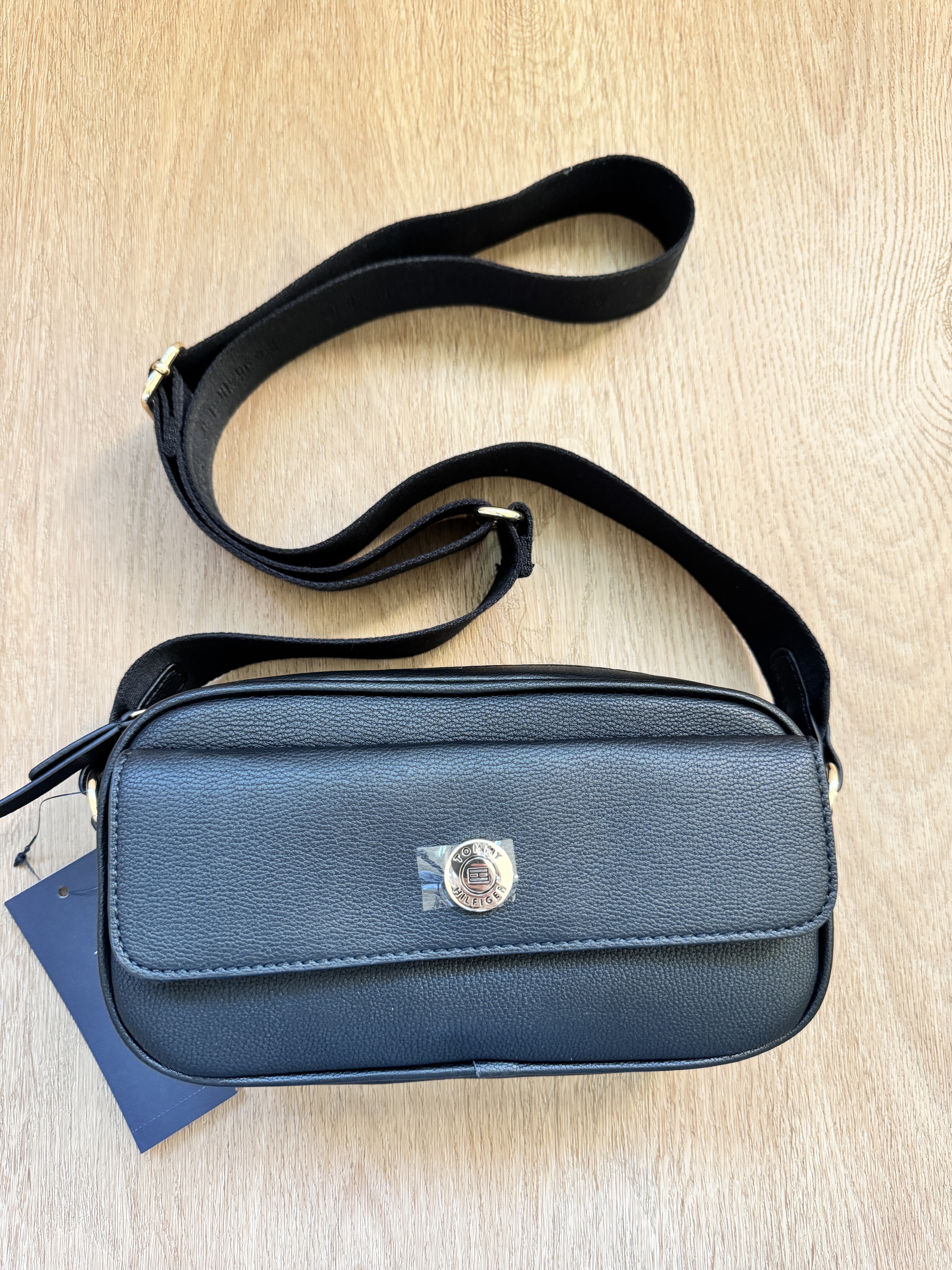 Tommy Hilfiger黑色女裝手袋 (香港現貨)