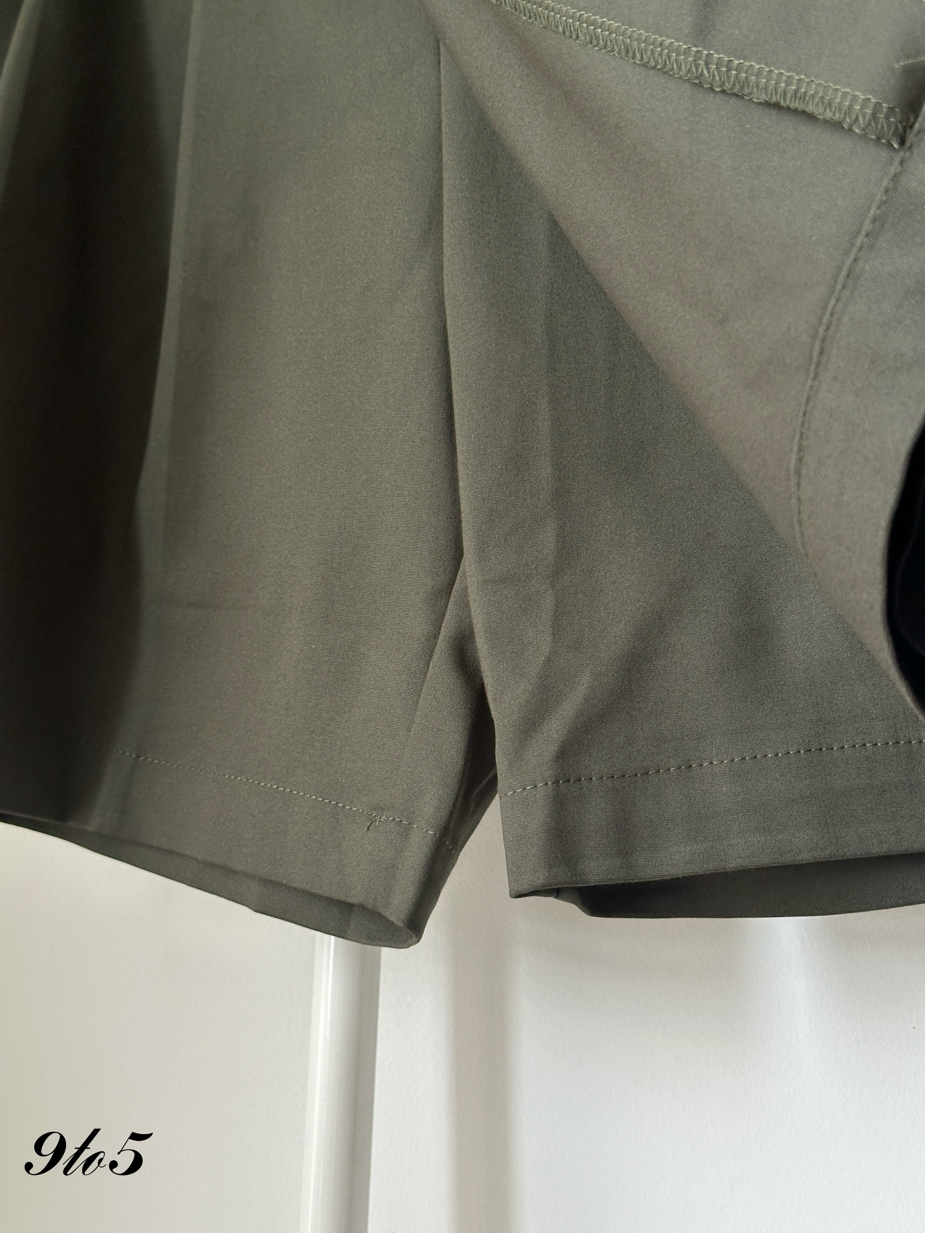 S1862 Overlap Midi Pants - Black & Green 