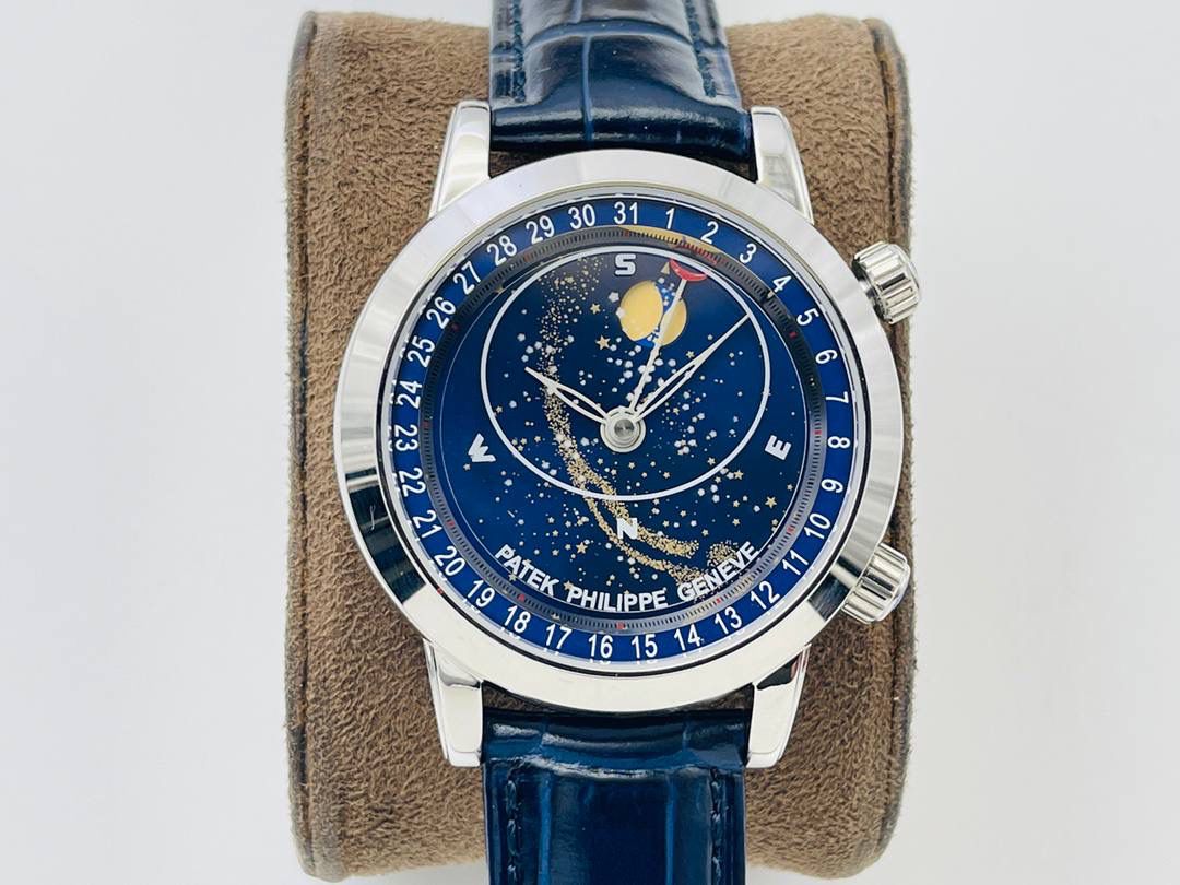 V4升级版 市场最高版本 功能跟正品一样 百达.翡丽星空升级终极版！升级细节： 1⃣️做到了跟正品满天星自动转的功能！ 2⃣️升级日历的排法和正品一样的顺序！ 3⃣️直径42毫米，厚度11毫米！ 4⃣️最大亮点：百达.翡丽星空里的月亮会根据天空上的月亮变化而变化！根据天空上的月圆月缺搬（初一月弯弯初十五月圆）到手表上了！