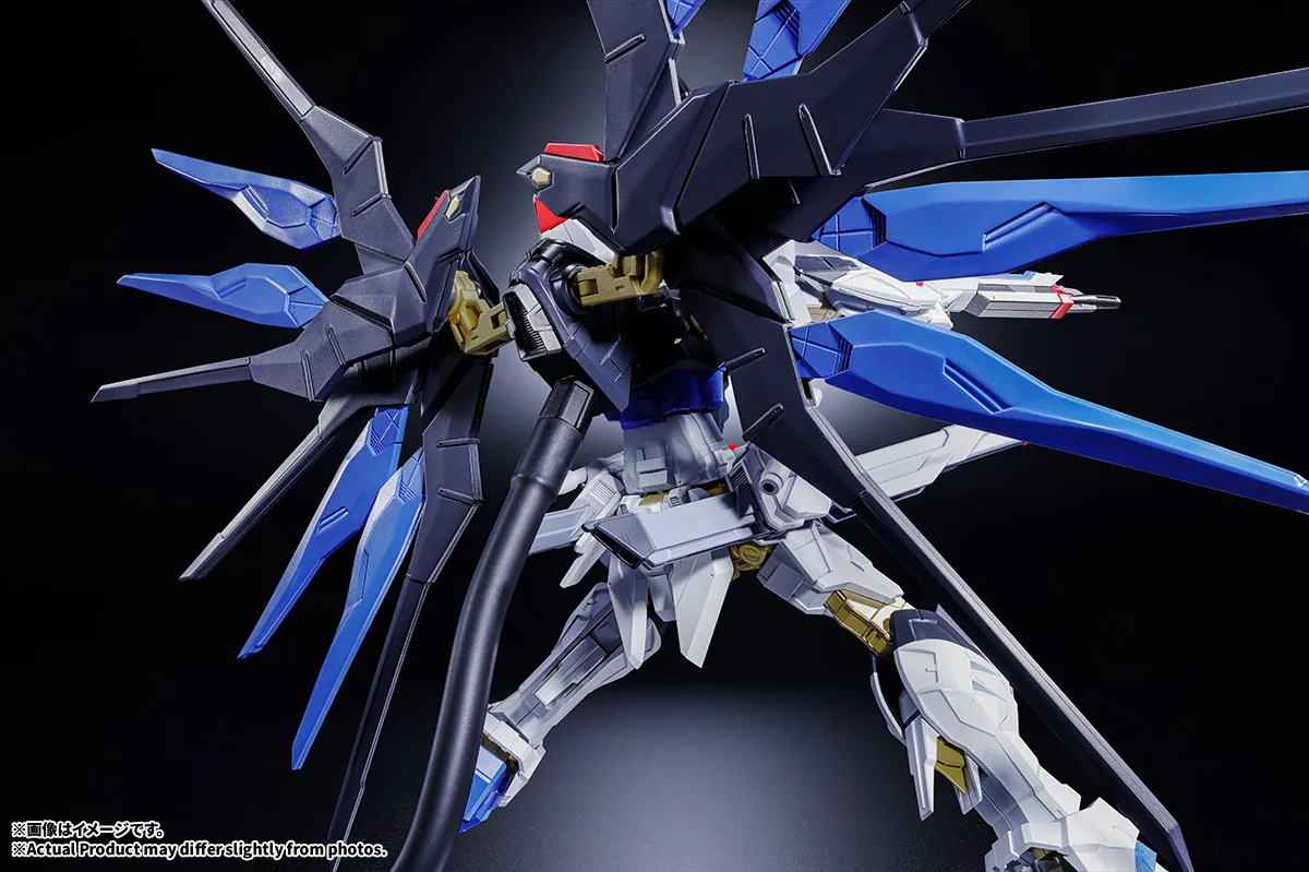 (預訂訂金 $300) (總價 $792) Bandai ABSOLUTE ACT Mobile Suit Gundam SEED DESTINY Strike Freedom Gundam 突擊自由高達 (行版)