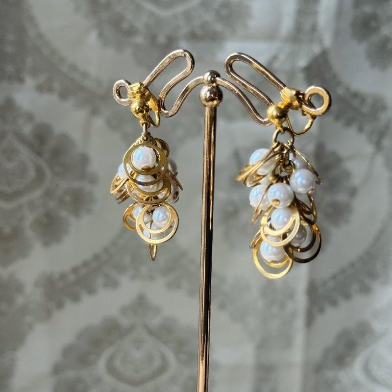 Vintage C.a. 1980s Avon Pearl Chandelier Drops Cluster Clip Earrings(MT2426)