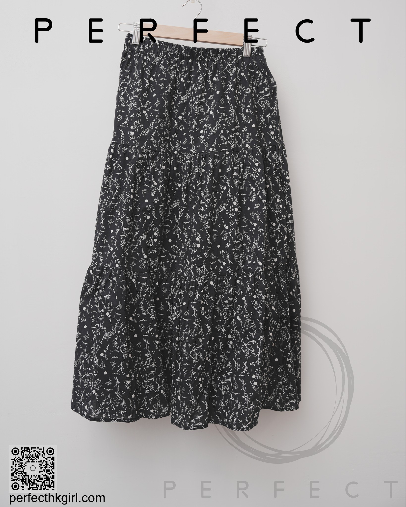 S0017_A字文青印花蛋糕裙（顯瘦黑色）