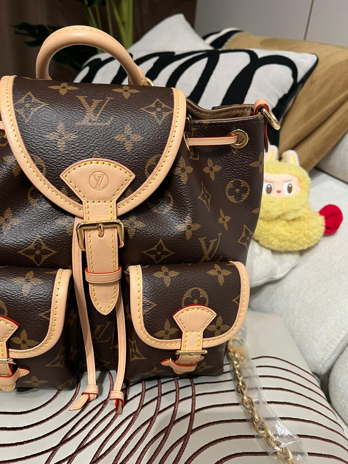 未使用品 LV Excursion PM Backpack Monogram M46932 100%Authentic, Unused✅Dust bag 