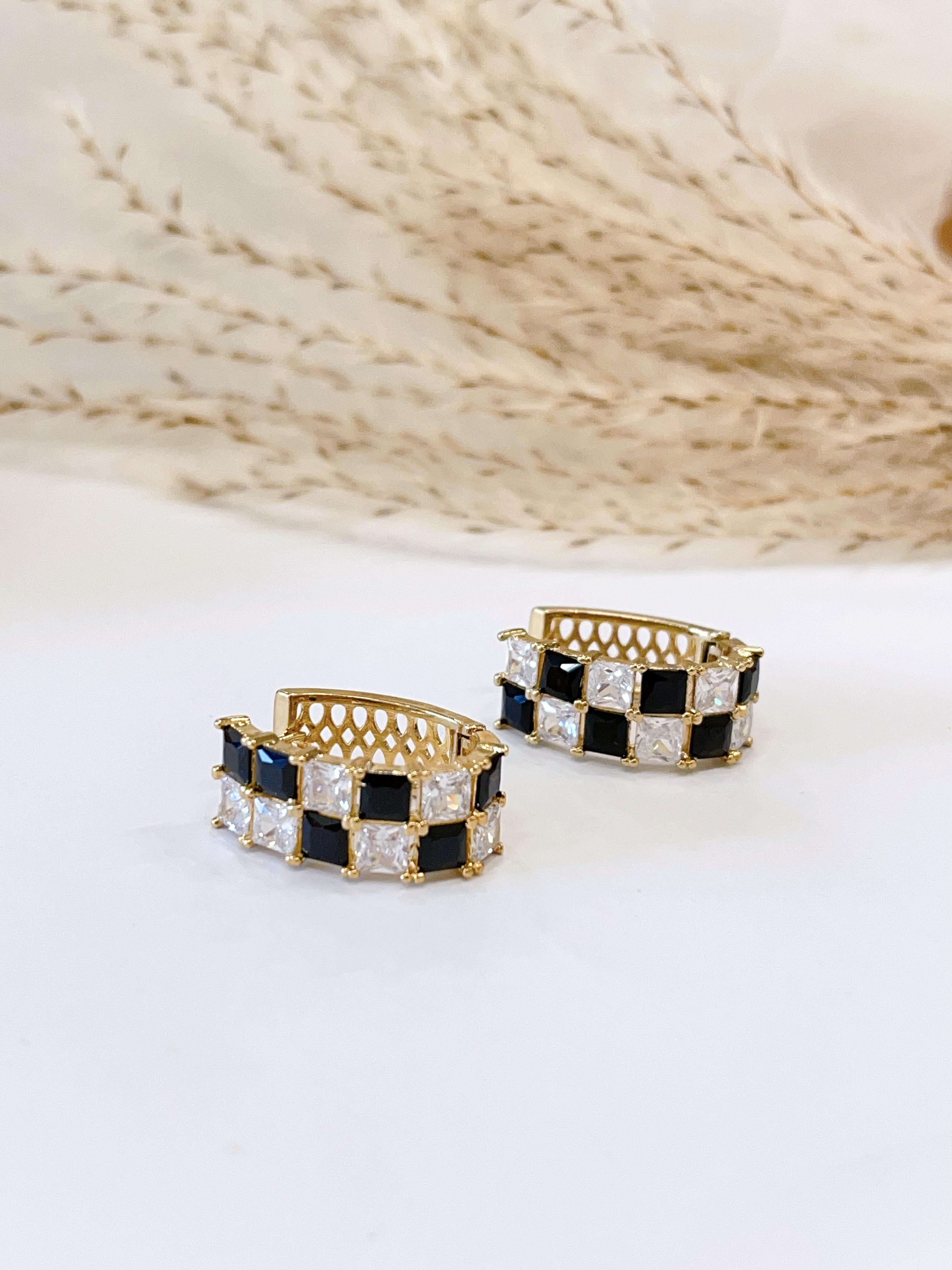 ins小众黑白棋盘格耳环