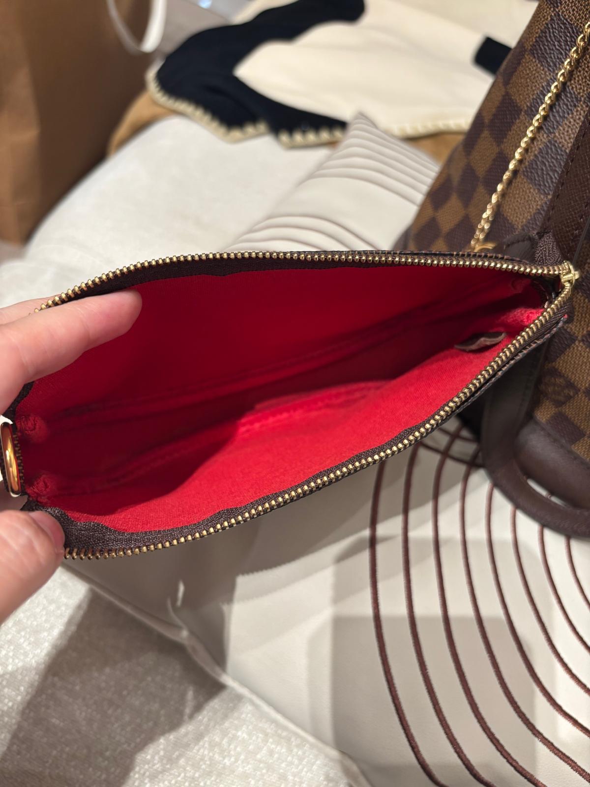 Lv petit bucket with pochette 100%authentic,95%new ✅dust bag 
