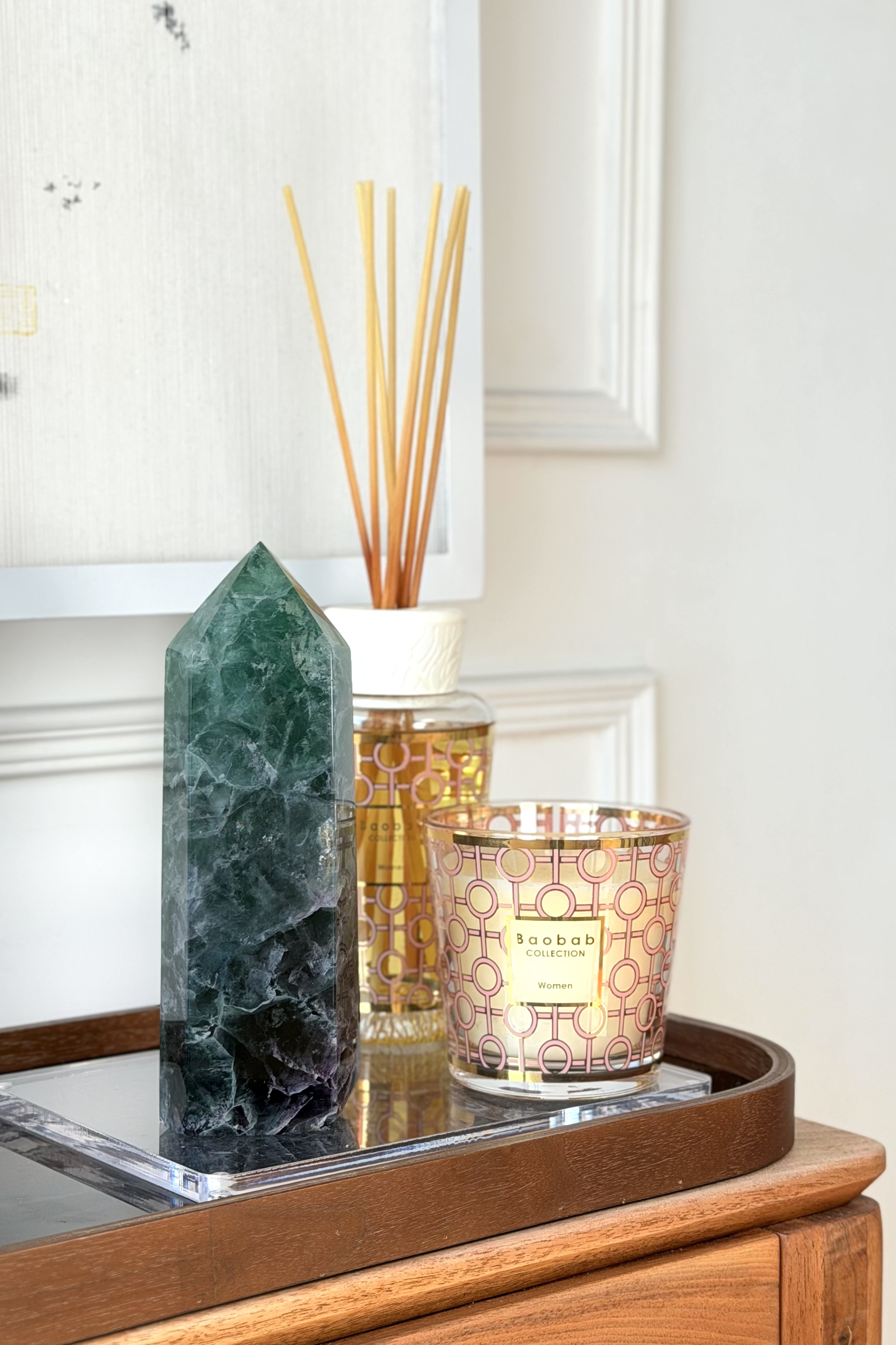  ༒18.6cm 1.4kg+ 綠紫螢石六角柱༒  FL032C3MG1AJN-R*9AN