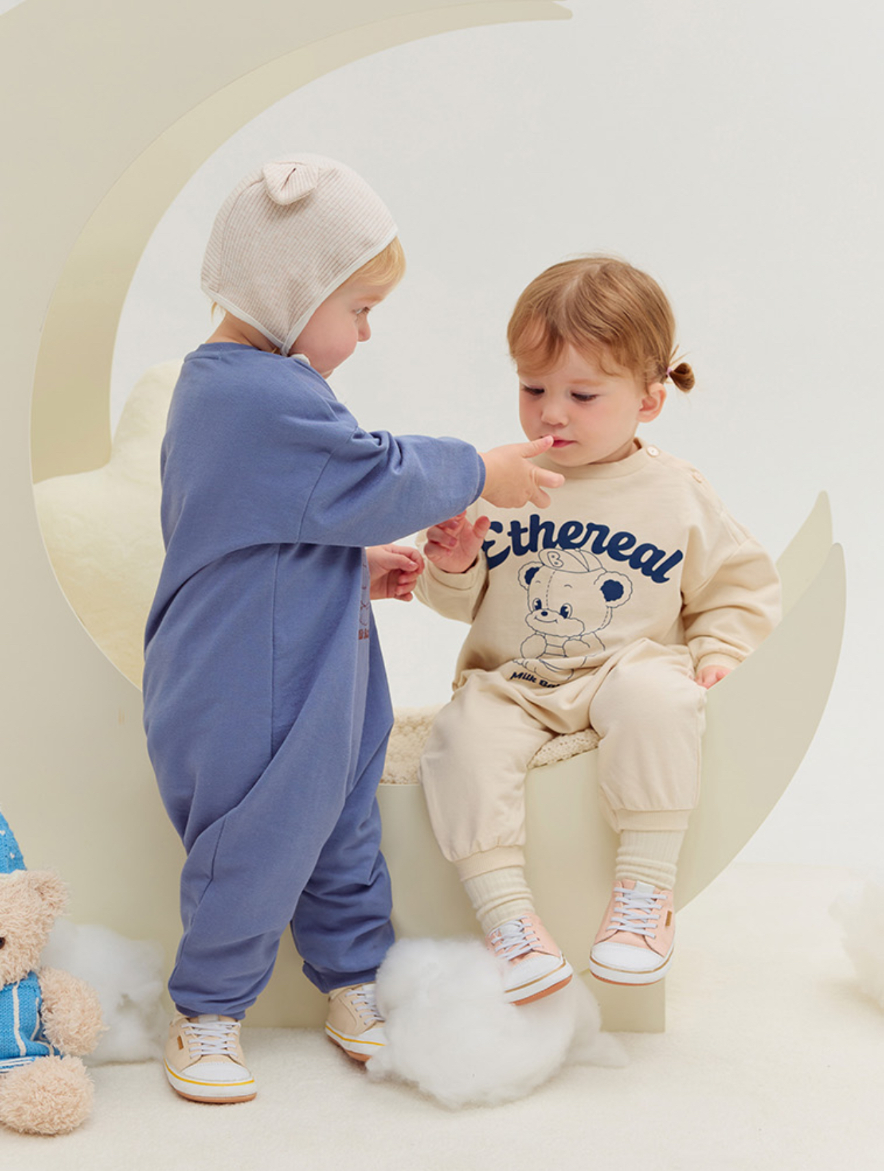 🍁預訂 韓國直送🍁🇰🇷Milk Baby兩色小熊字母印花寬鬆長袖連身服