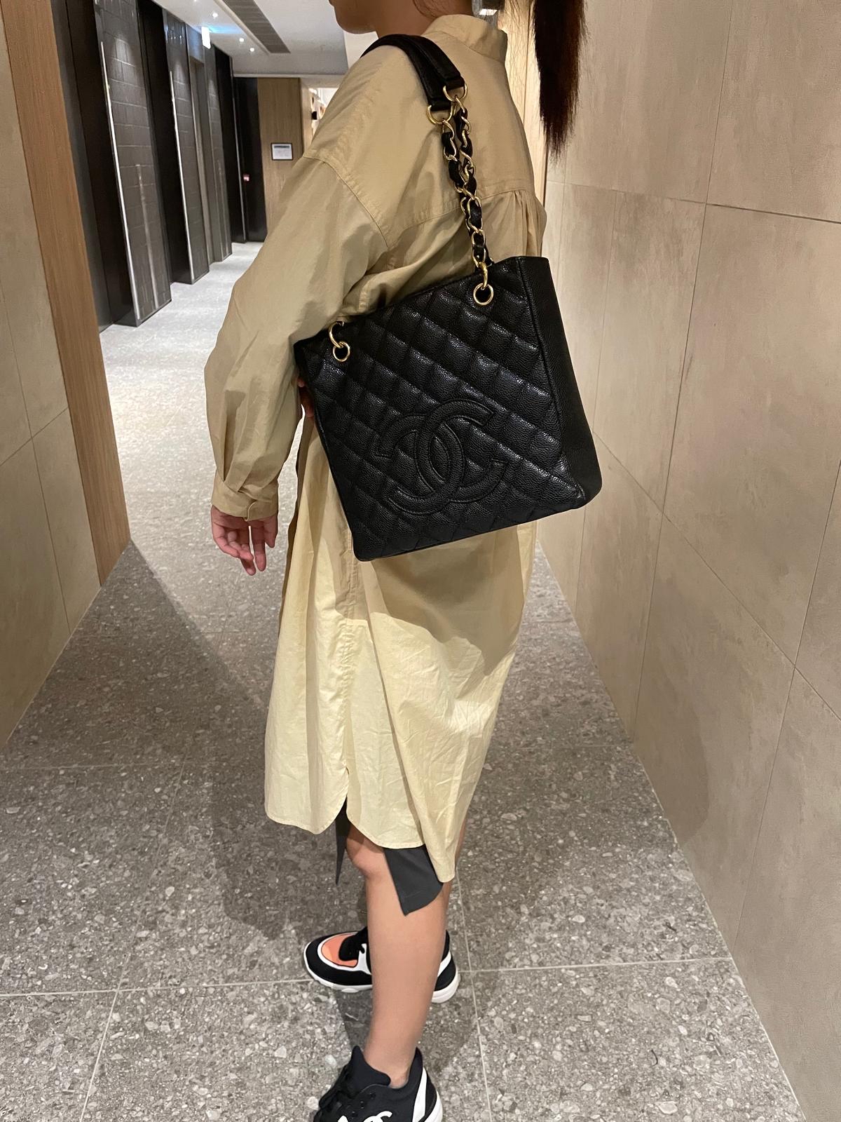 Chanel PST Tote Bag 黑色荔枝牛皮金鏈 100%Authentic, 95%New ✅19Card✅Dust bag