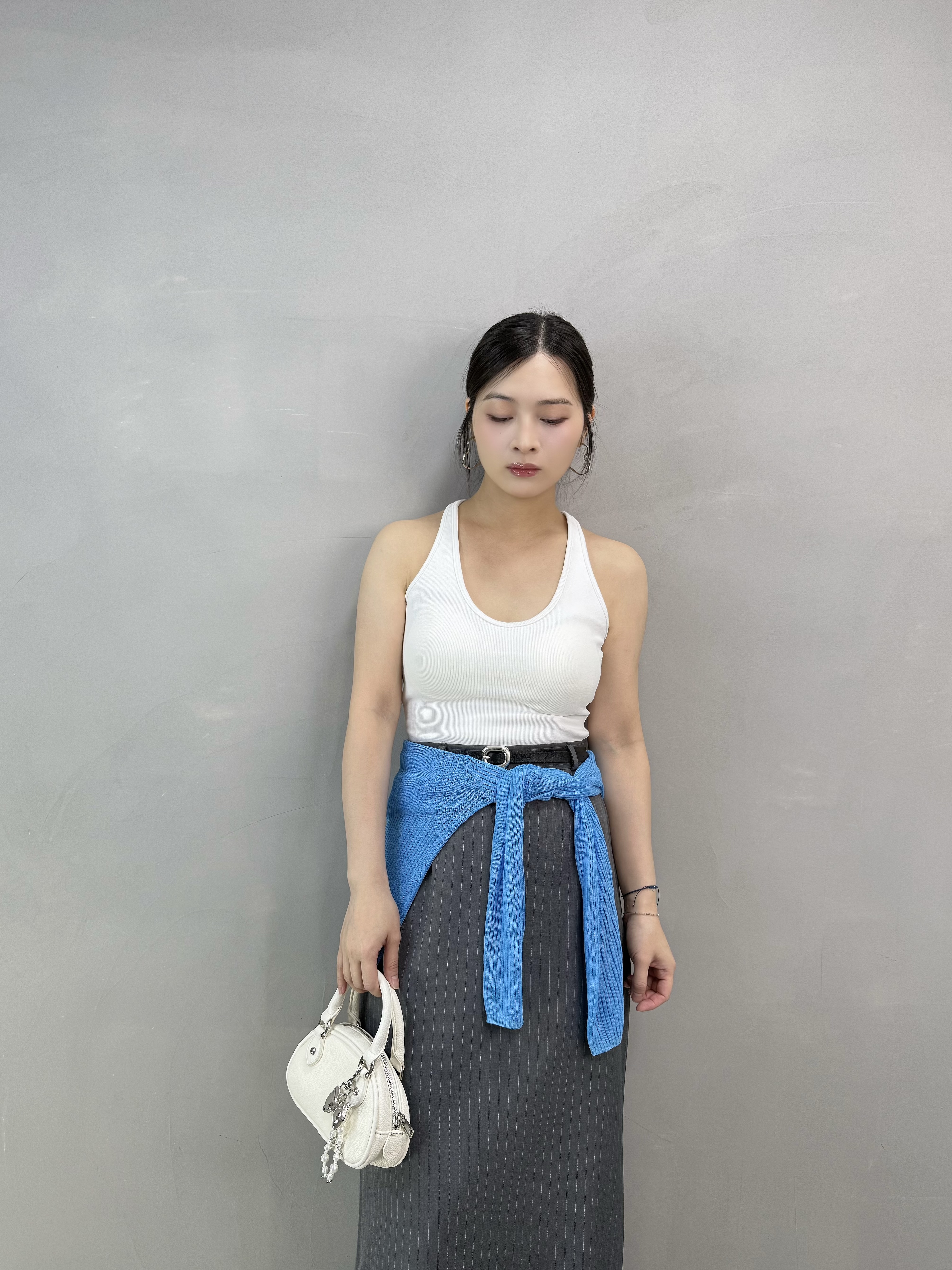 Z83 彩藍線外套