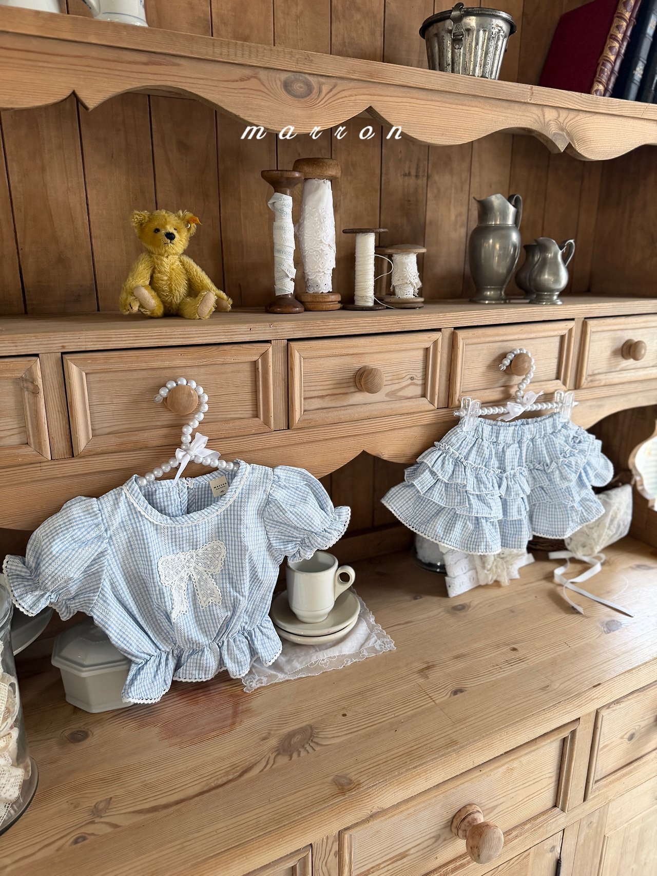 ☀️預訂 韓國直送☀️🇰🇷Marron兩色蕾絲花邊格紋層疊短裙