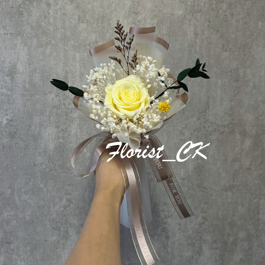 【迷你花束】Classic Mini Light Yellow｜永生玫瑰花束 (1 朵；預訂款)