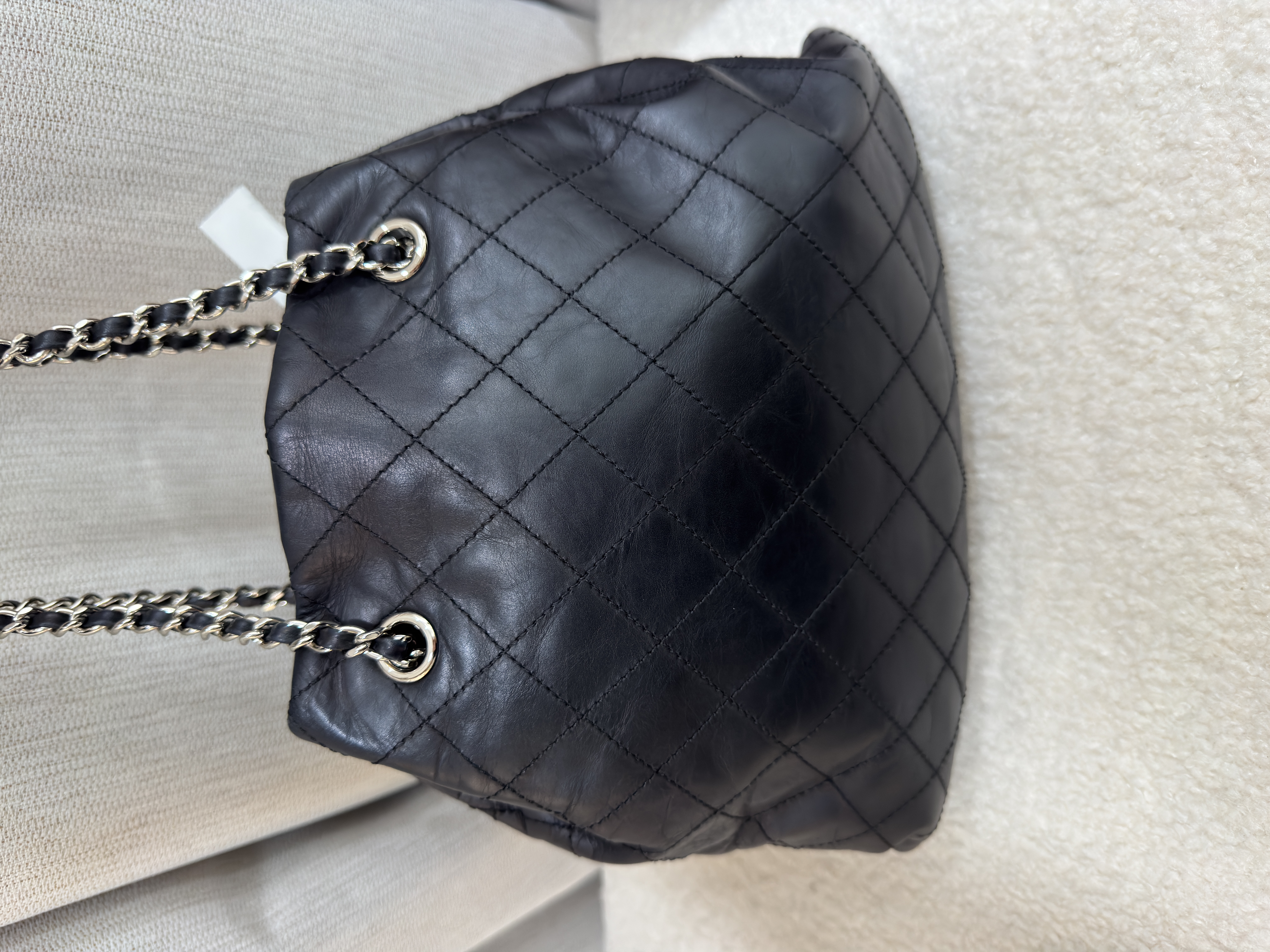 Pre-Owned CHANEL Bucket Bag / Product Code : 26021608