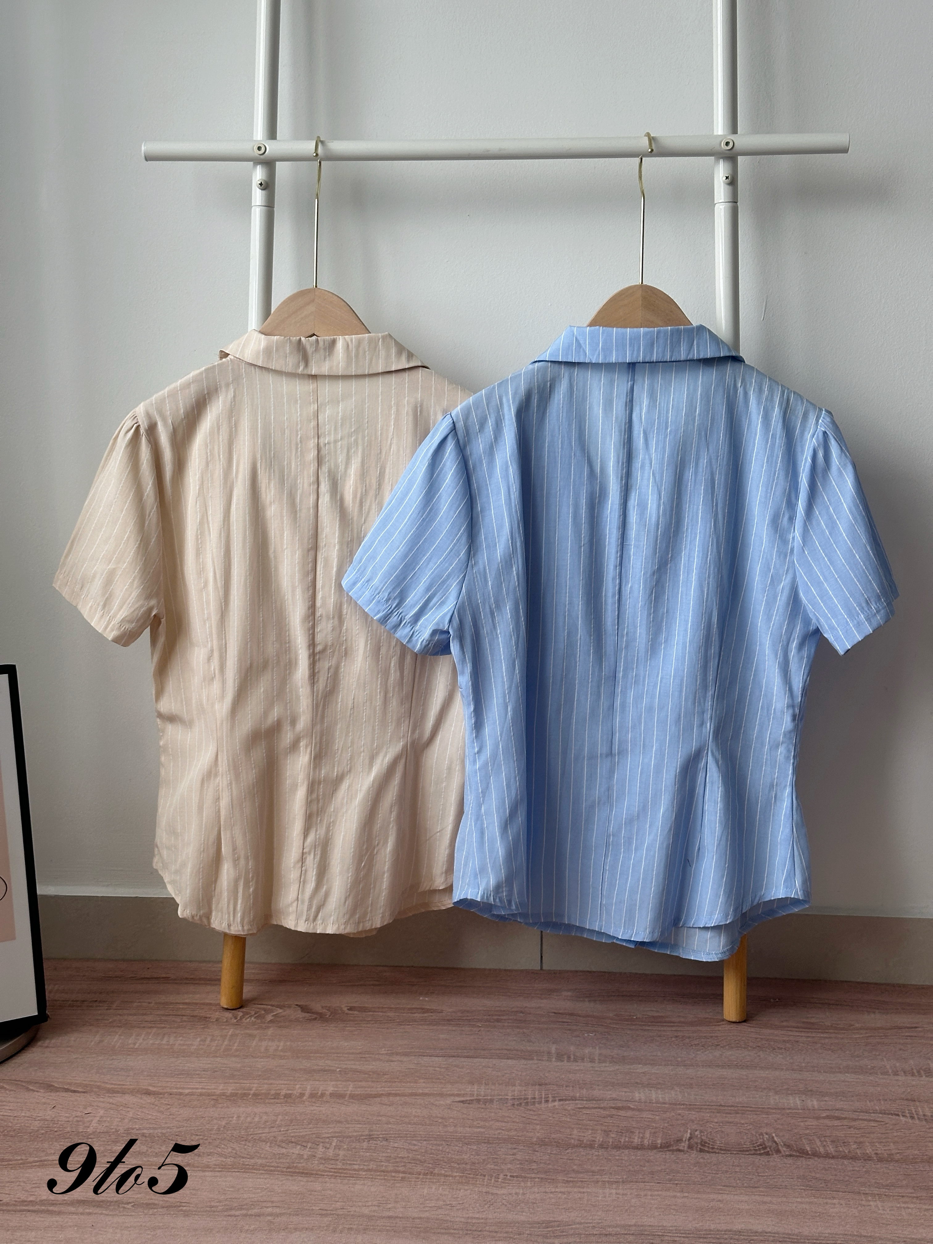 T4315 V Neck Stripe Shirt - Beige & Blue