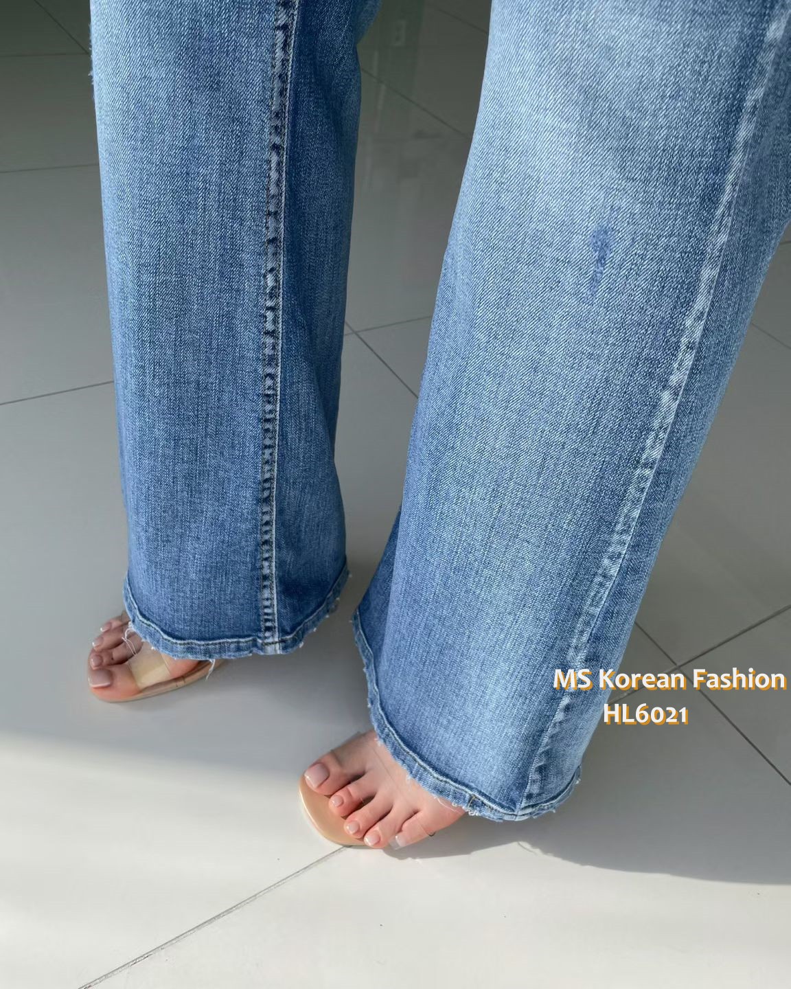 HL6021 韓國🌼Howluk高腰雙鈕喇叭牛