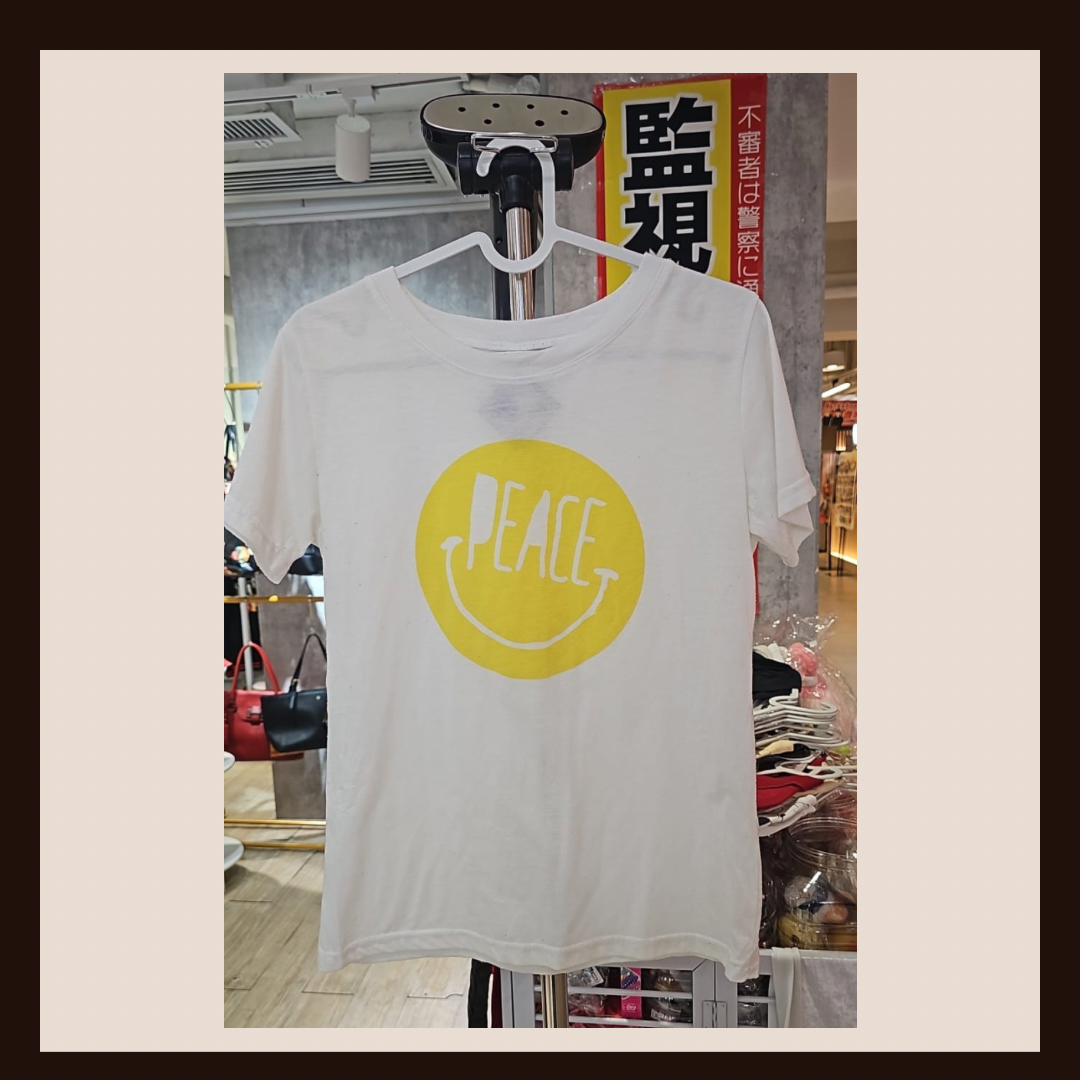 ✌️ 和平喜悅 SmileyWorld x H&M 經典和平笑臉 T 恤
