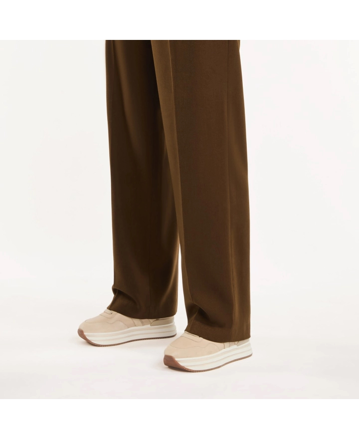 斷碼優惠✨訂貨📮Hogan增高款 H222 sneaker  Size 37.5/38 only