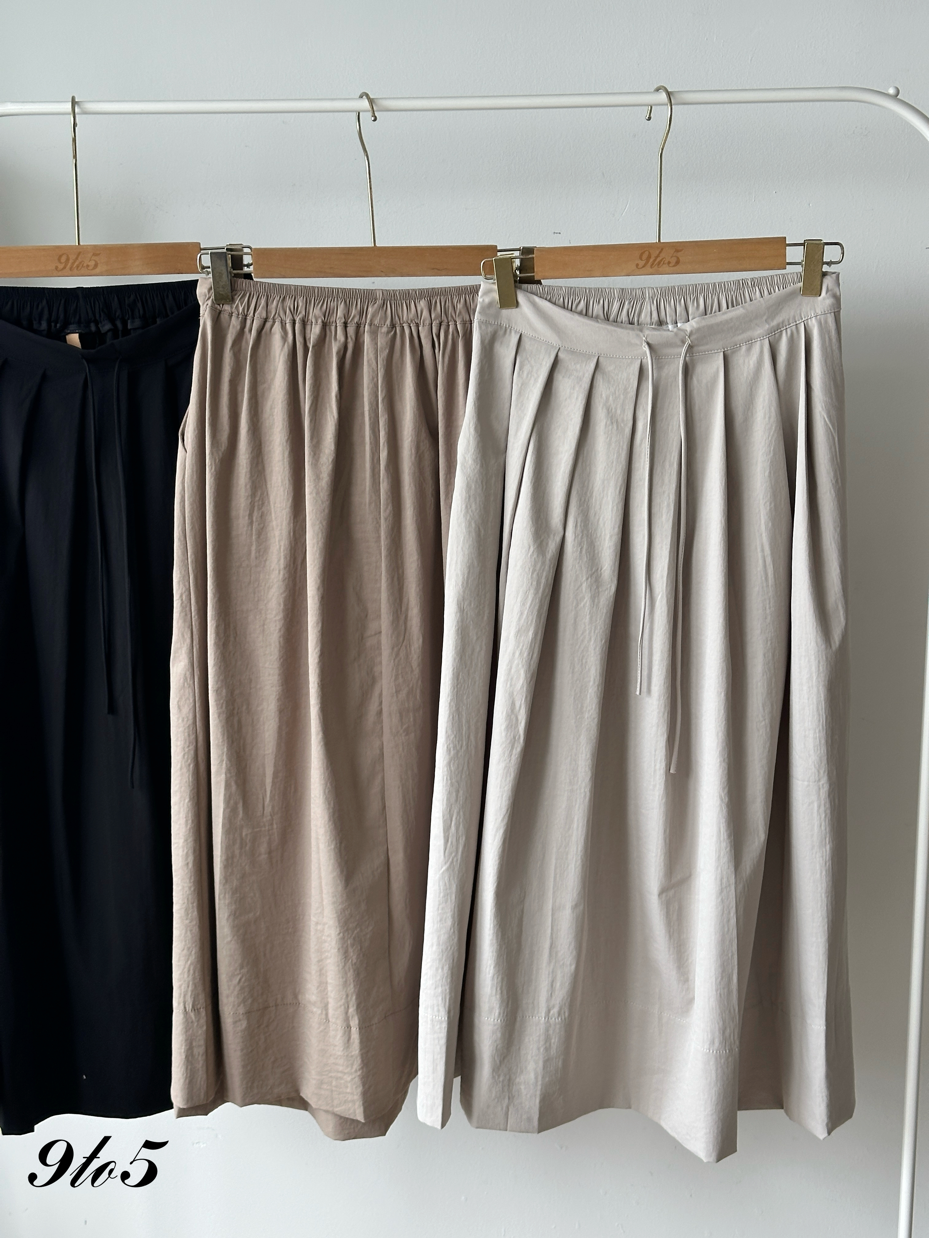 S1900 A Line Pleated Skirt - 3 Colors 