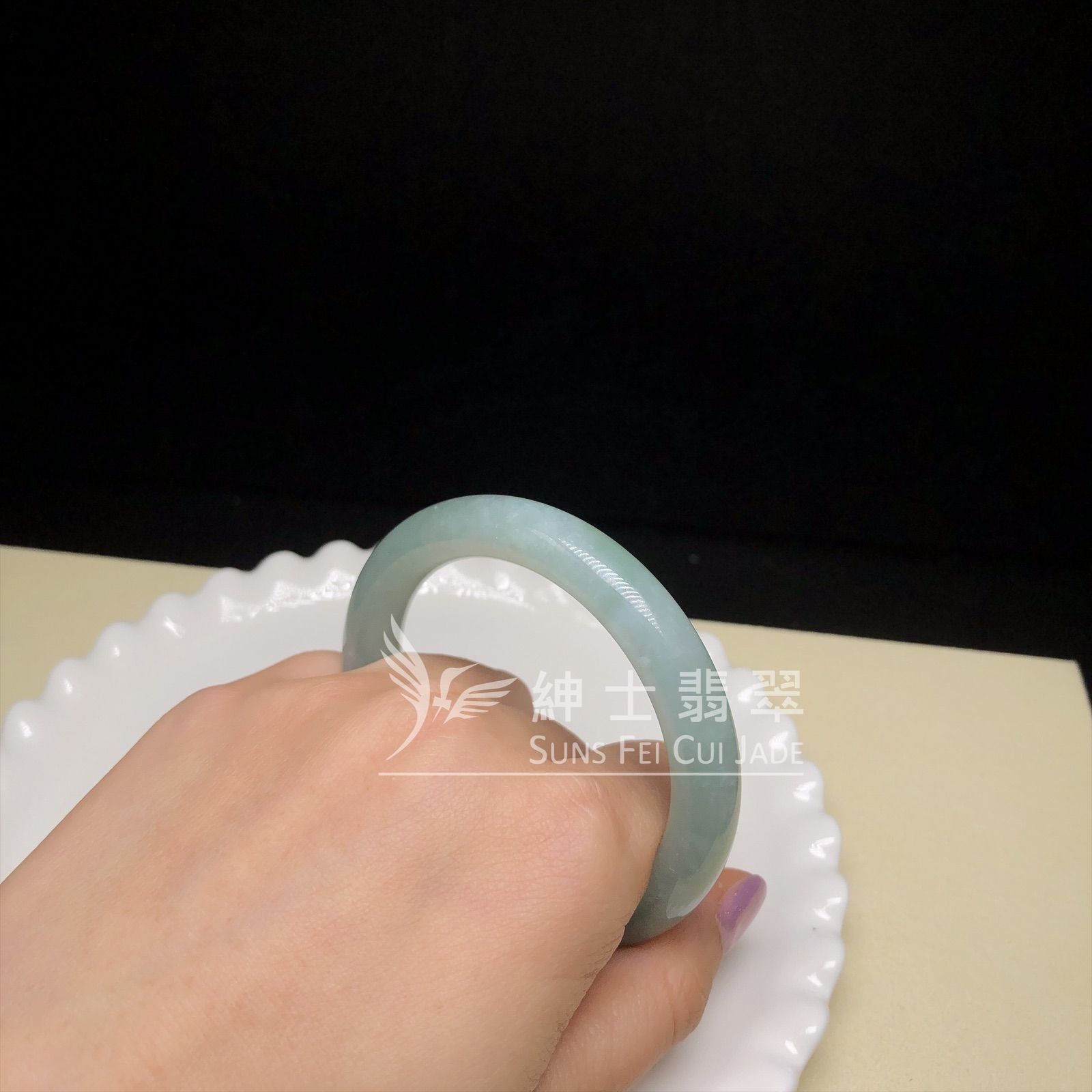 大馬坎水石淡綠福鐲52.4  C06268