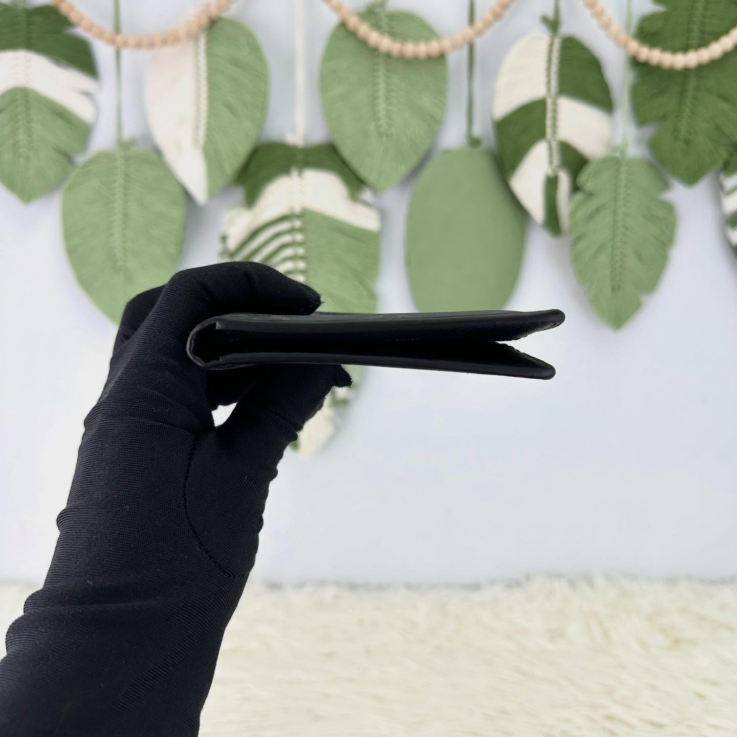 LV 🤍PRE OWNED Slender 黑色老花短銀包 晶片款🖤