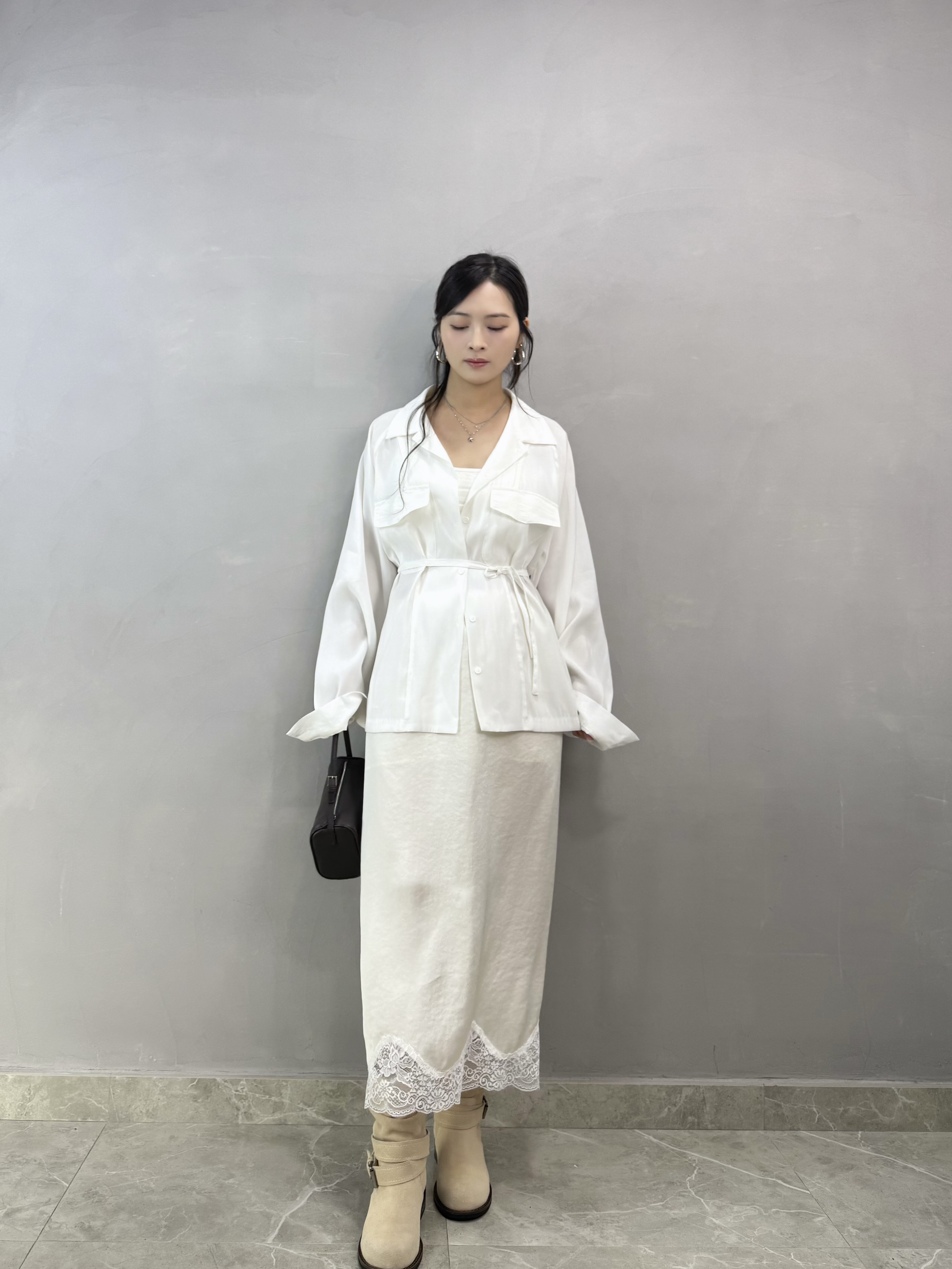 C02 Lace 邊絲質裙