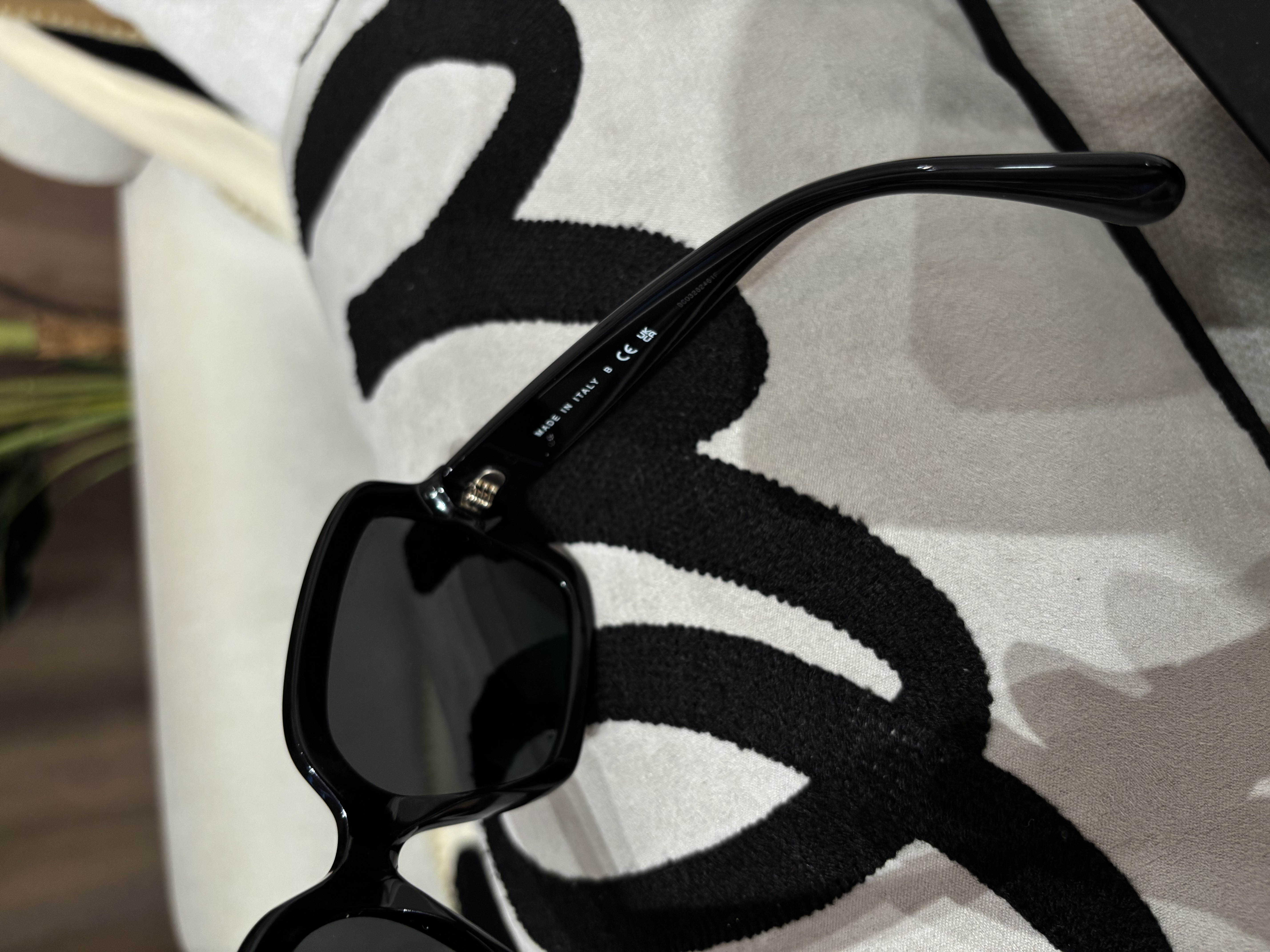 Chanel sunglasses CC heart 5479 太陽眼鏡 100%Authentic,98%new ✅Box